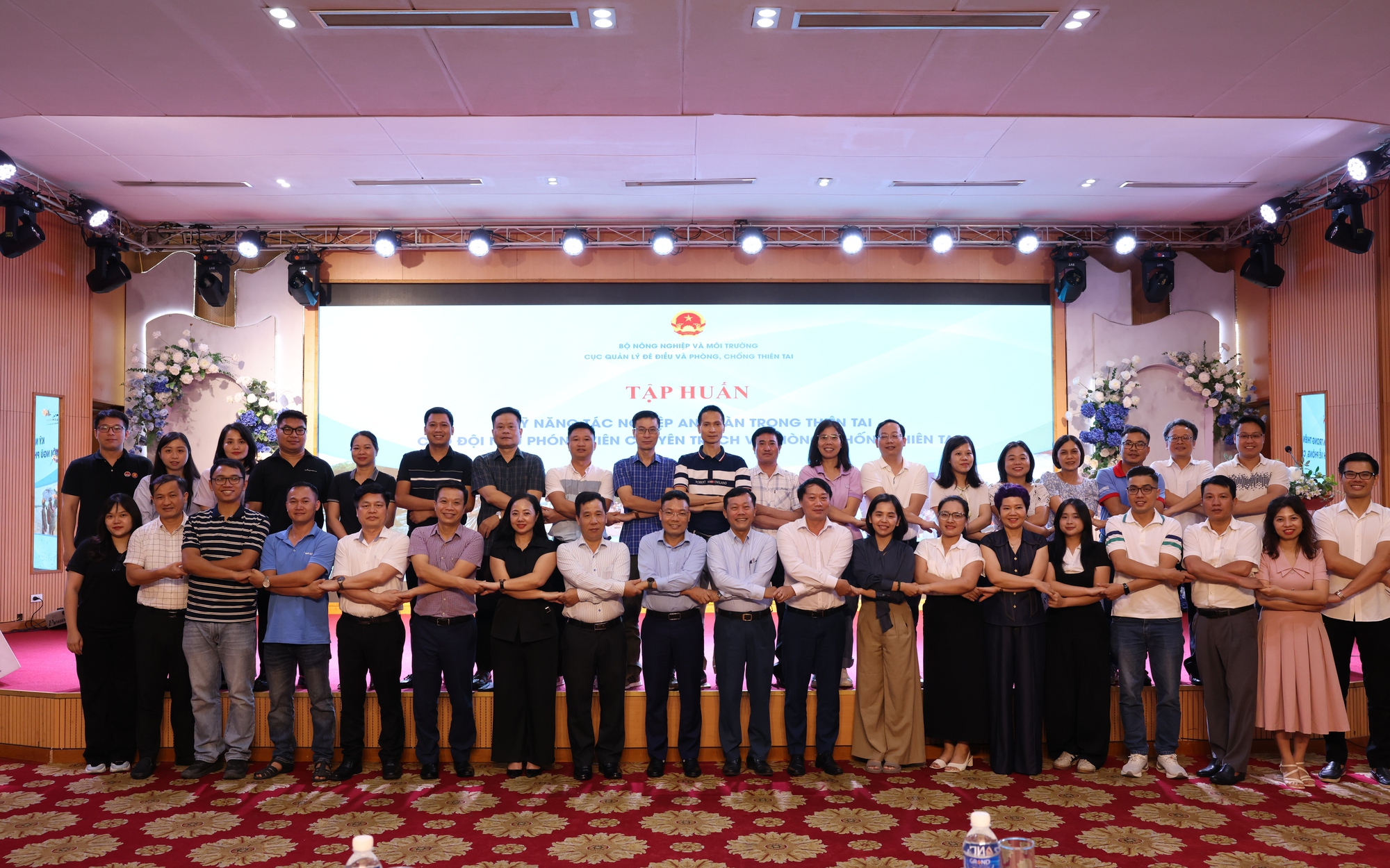 Phòng ngừa thiên tai từ bài học Trưởng thôn Kho Vàng đưa 115 người dân lên núi lánh nạn