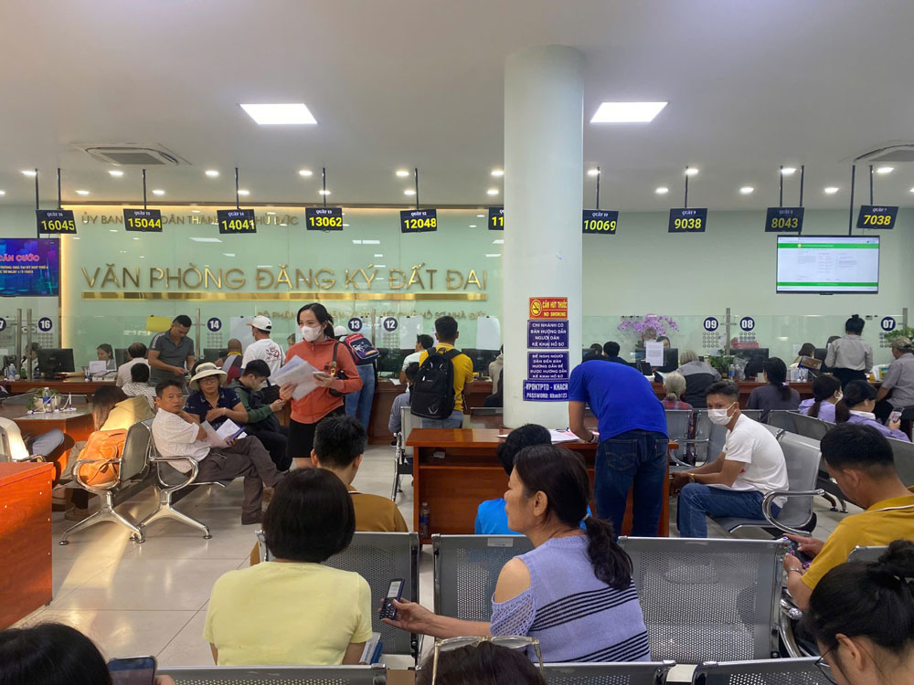 Không để ách tắc hồ sơ đất đai- Ảnh 1.