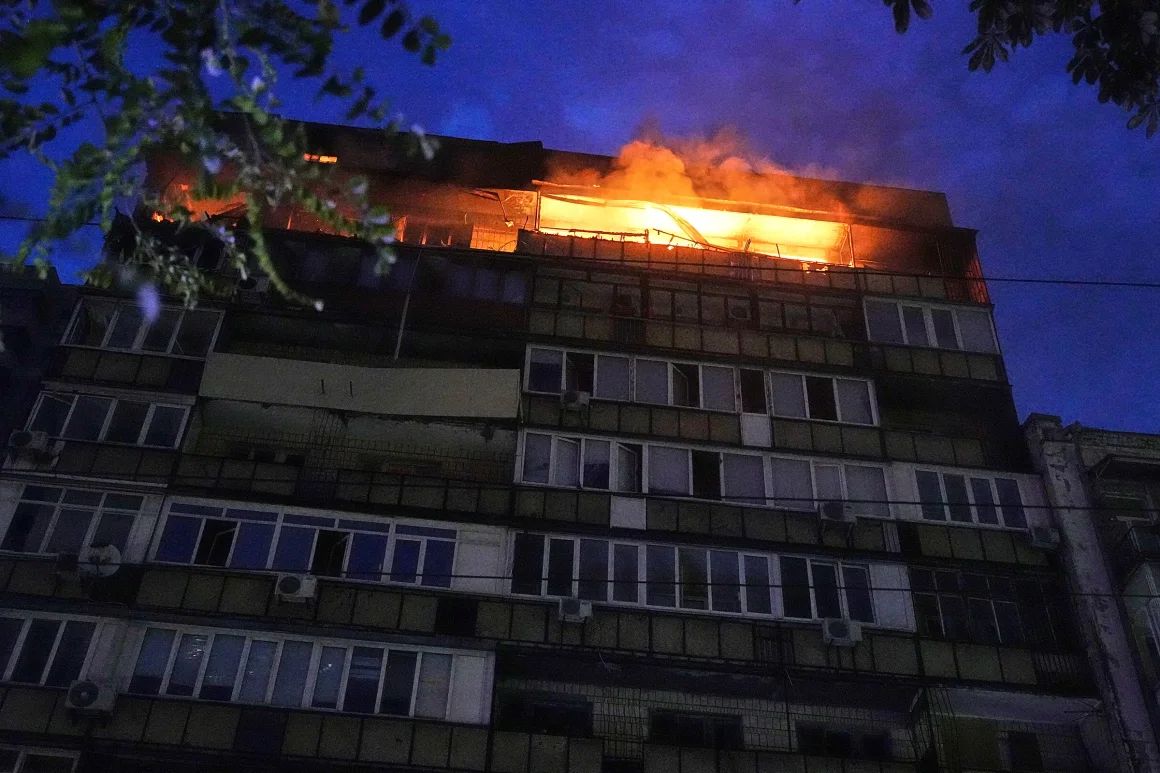 Điểm nóng xung đột ngày 11-7: Nga đổi chiến thuật tập kích Ukraine, Mỹ bày tỏ "thất vọng"- Ảnh 1.