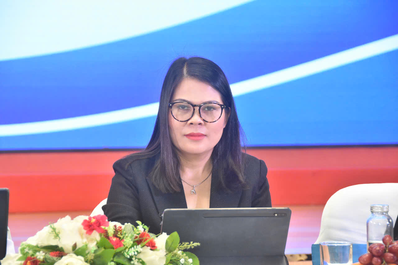Giao lưu trực tuyến về Luật BHYT sửa đổi: Vững tin v&agrave;o trụ cột an sinh x&atilde; hội - Ảnh 15.