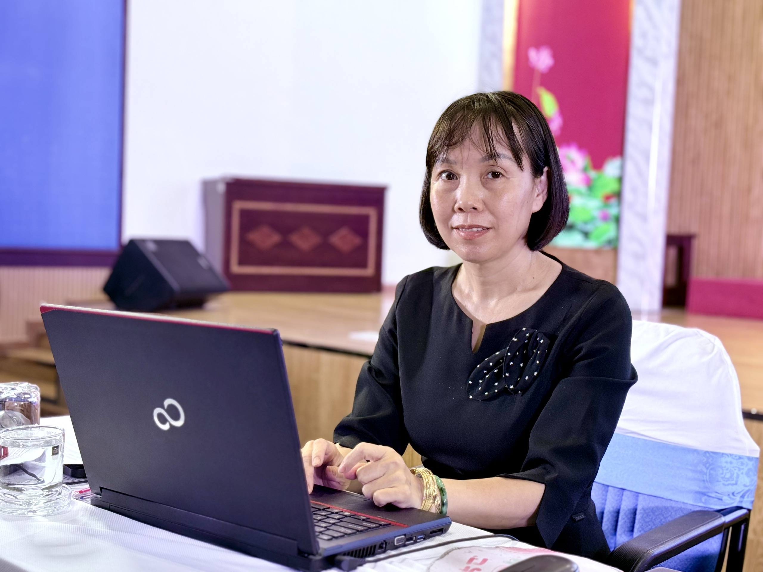 Giao lưu trực tuyến về Luật BHYT sửa đổi: Vững tin v&agrave;o trụ cột an sinh x&atilde; hội - Ảnh 16.