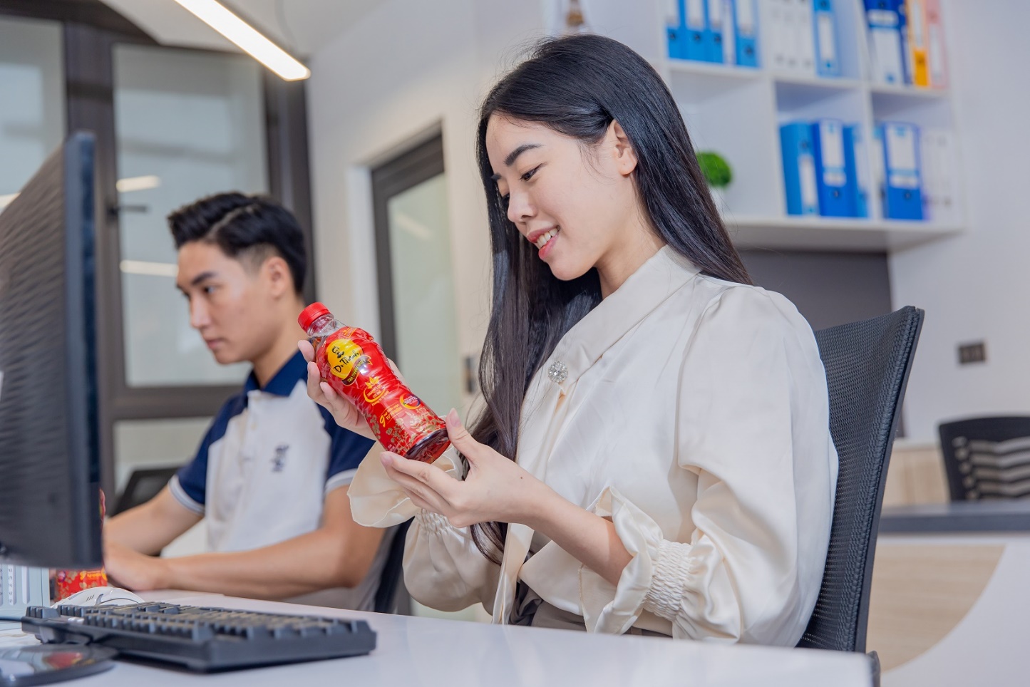 Uống g&igrave; để hạ nhiệt deadline, tươi m&aacute;t tận hưởng c&ocirc;ng việc ng&agrave;y h&egrave;?- Ảnh 3.
