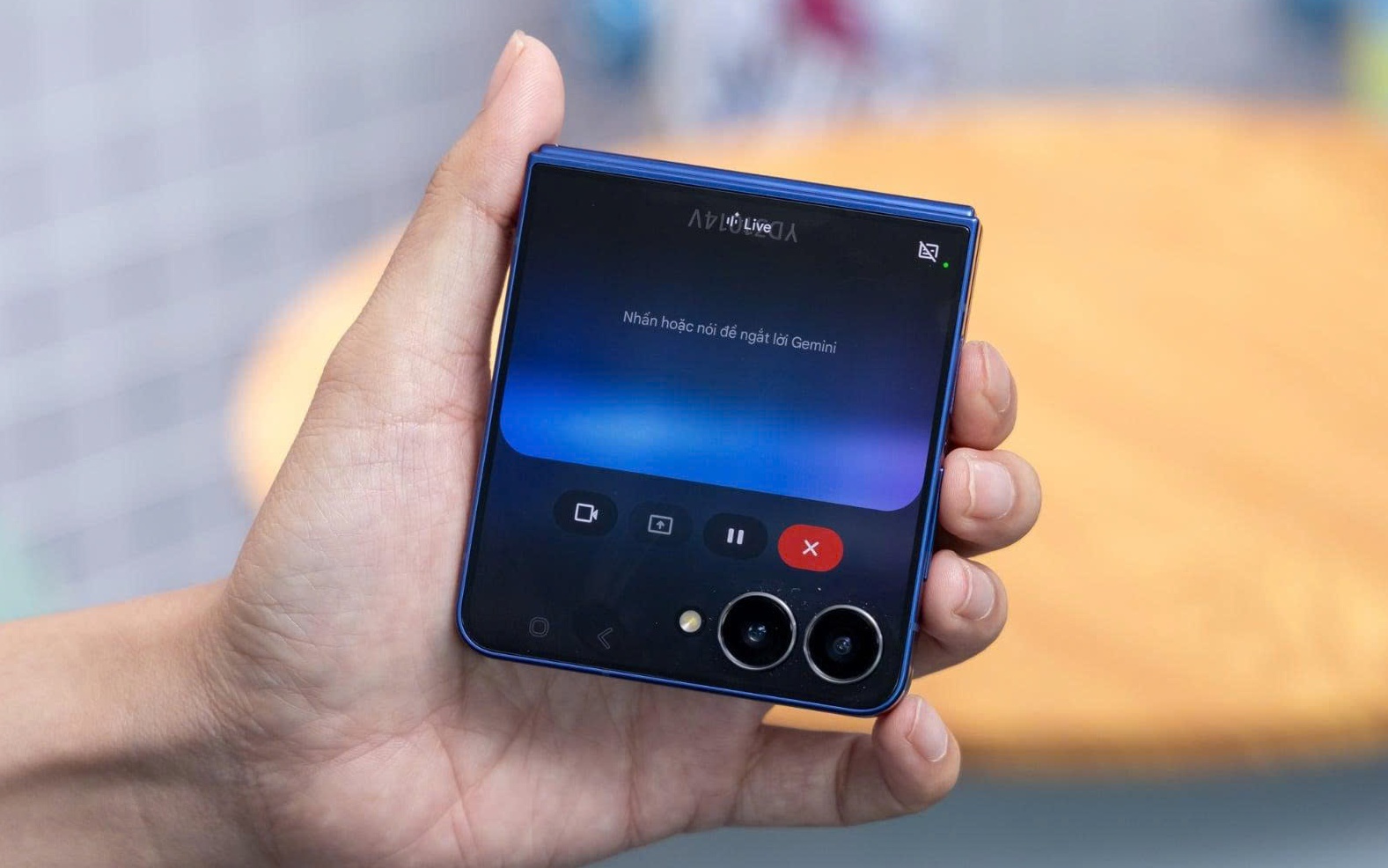Galaxy Z Flip7 - Trợ lý hoàn hảo cho những chuyến đi