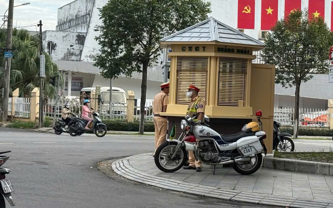 CSGT Quảng Ngãi lần đầu tiên được trang bị bốt gác giao thông
