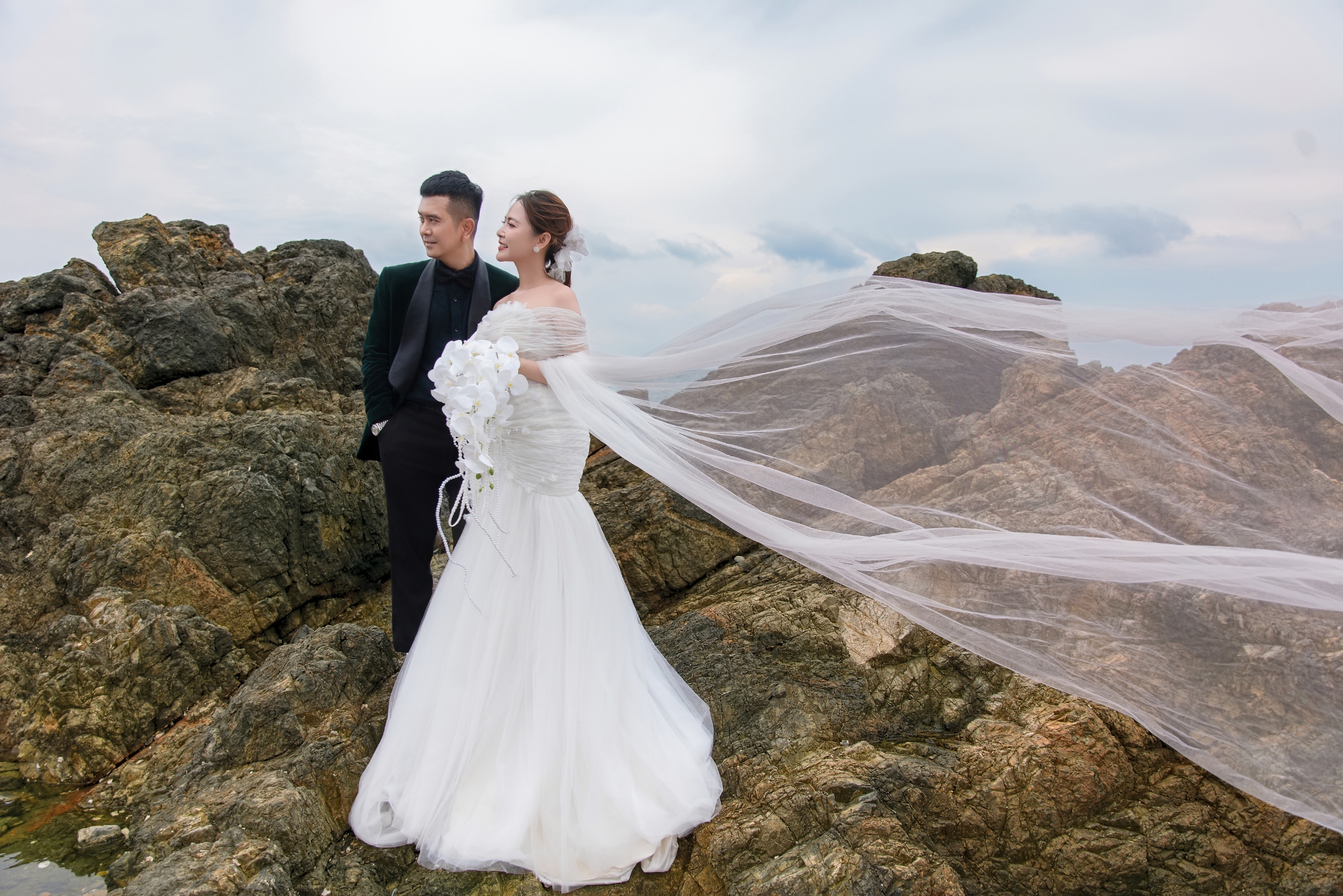 Kha Ly, T&uacute; Vi&hellip; tụ hội đ&aacute;m cưới An "Đất Phương Nam" - Ảnh 11.