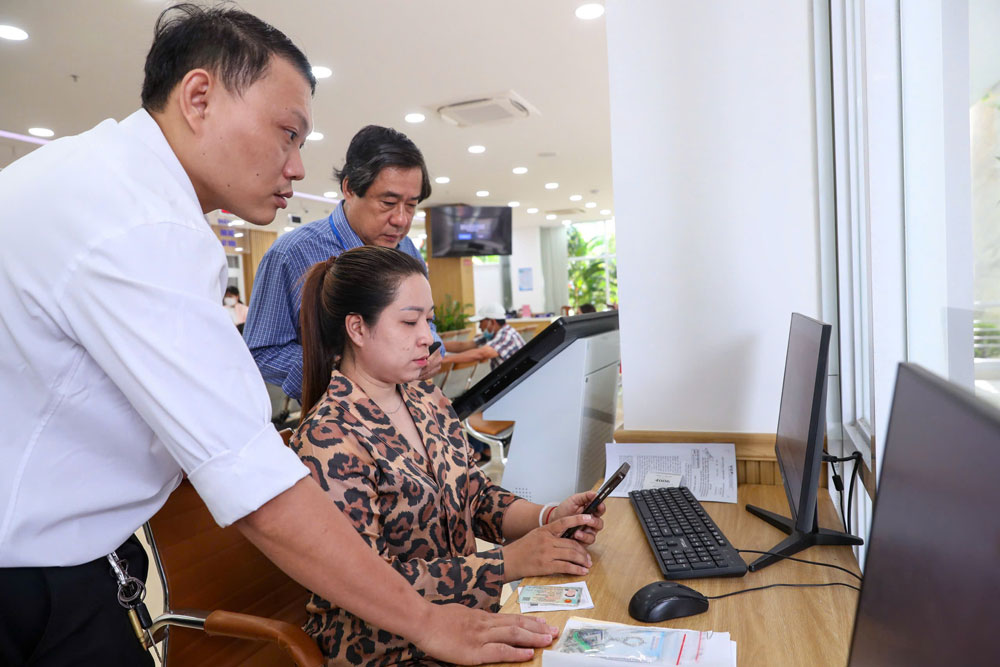 Công chức AI phục vụ công dân - Ảnh 1.