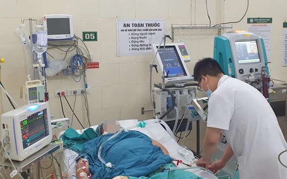 Cô gái 19 tuổi xuất huyết đa tạng, tử vong do sốt xuất huyết- Ảnh 2.