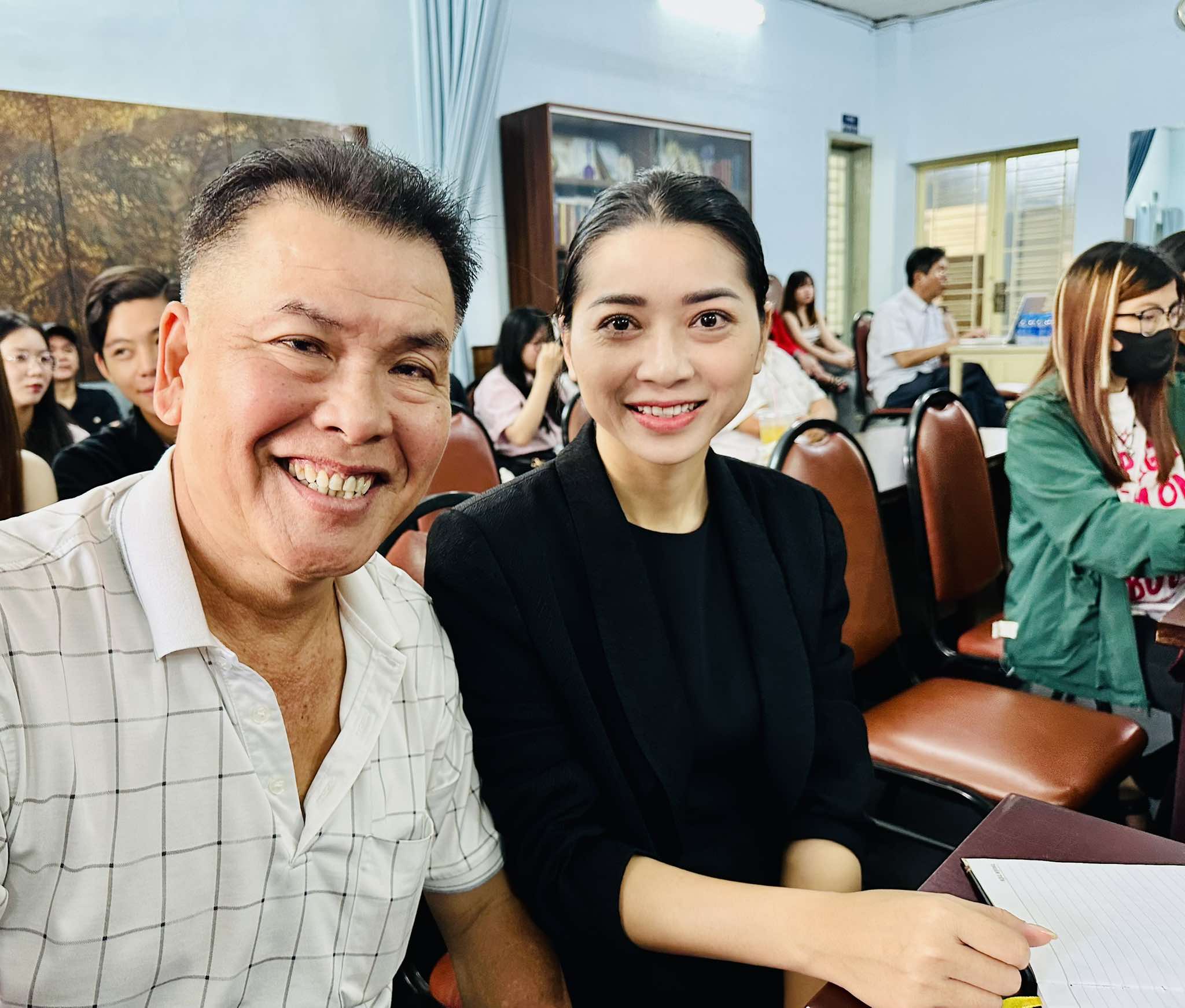 Minh Nhí, Hữu Nghĩa lo khán giả bật cười khi diễn kịch chính luận- Ảnh 8.