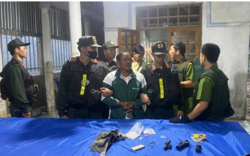 Khởi tố đối tượng dùng súng tự chế bắn trung tá công an