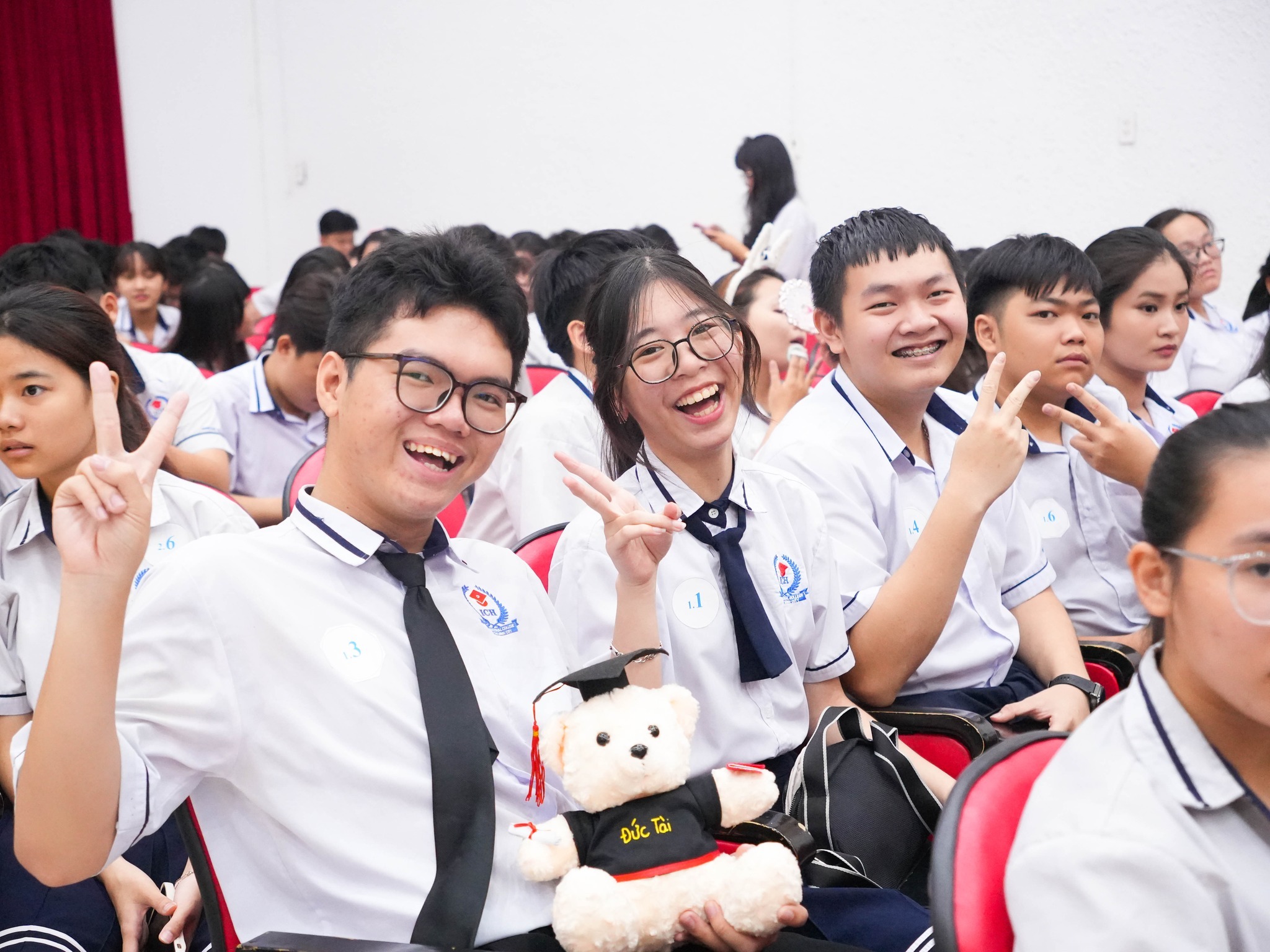 Một trường cao đẳng ở TP HCM có tỉ lệ tốt nghiệp THPT đạt 100%, "giữ chuỗi" 8 năm liên tiếp - Ảnh 1.