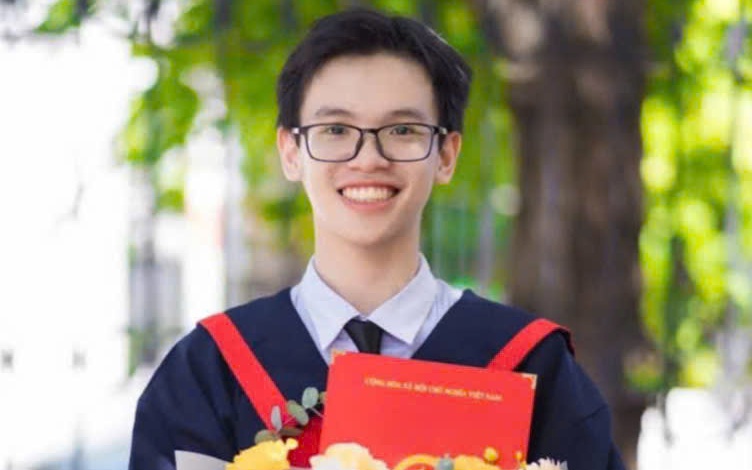 Trường tư thục ở TP HCM tiếp tục ghi dấu ấn với thủ khoa tuyệt đối 30 điểm khối B