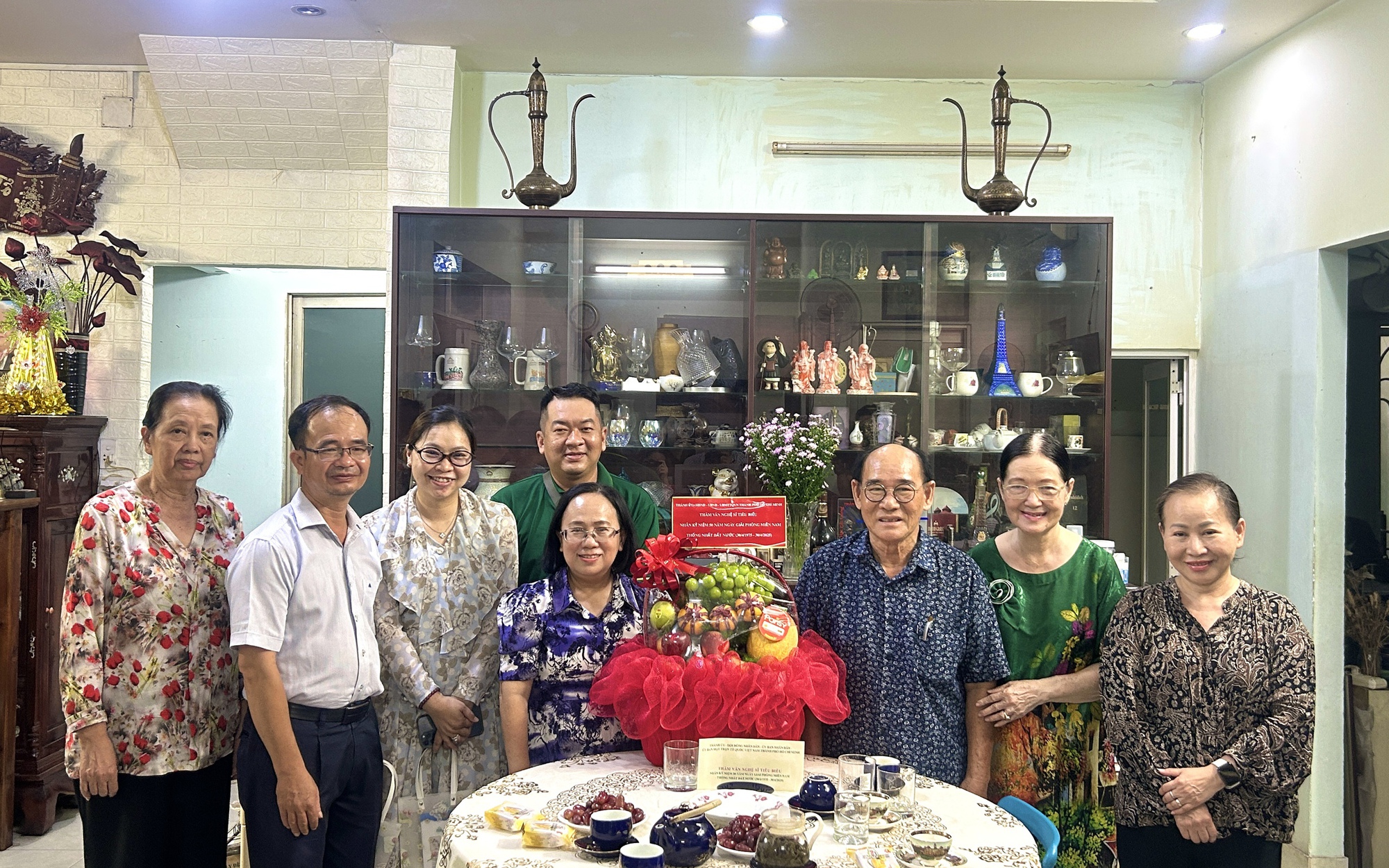 Tri &acirc;n nhạc sĩ Trần Long Ẩn v&agrave; NSƯT Phi Yến- Ảnh 4.