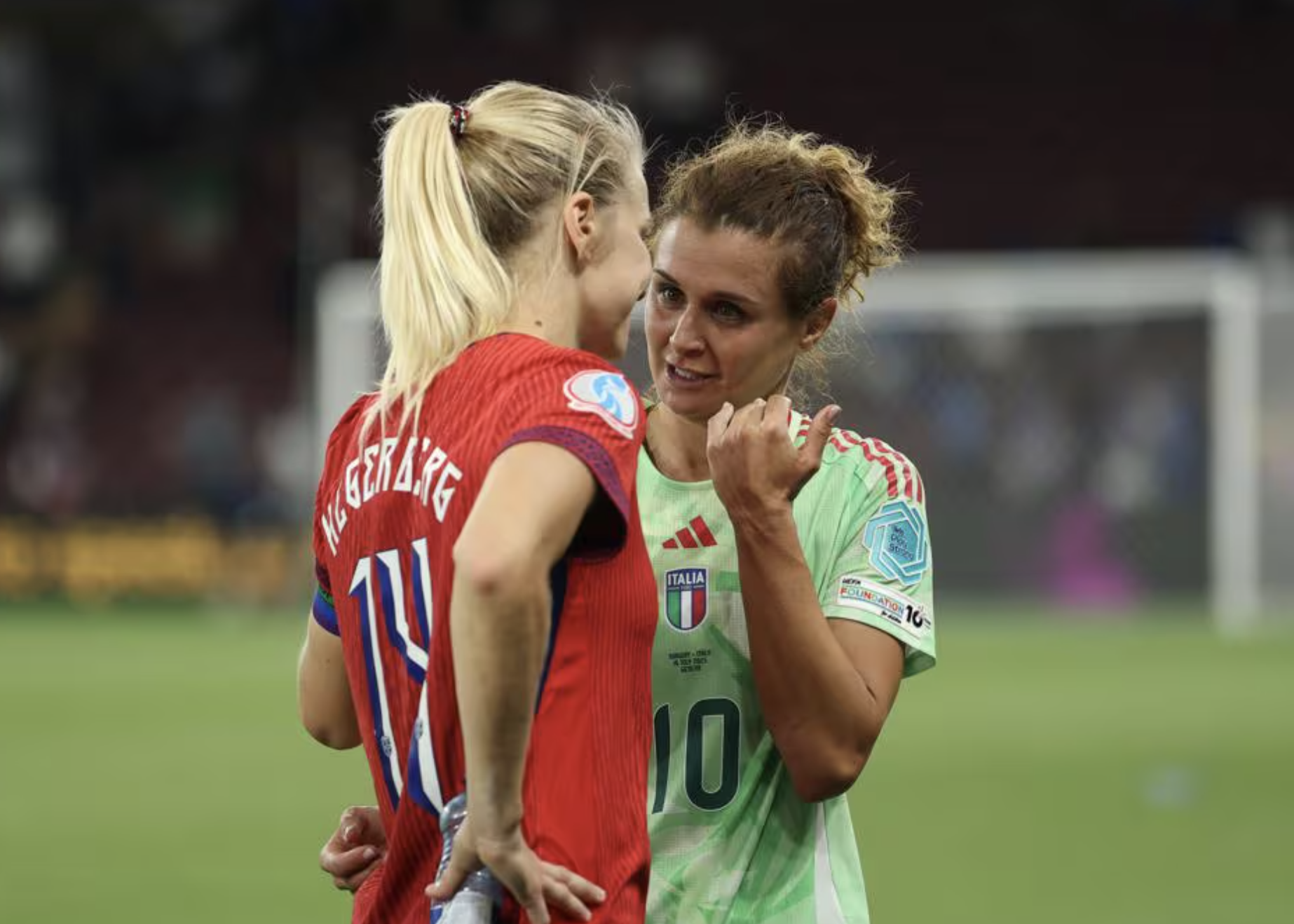 "Chị đại" Cristiana Girelli tỏa sáng, tuyển Ý vào bán kết EURO nữ sau 28 năm- Ảnh 8.