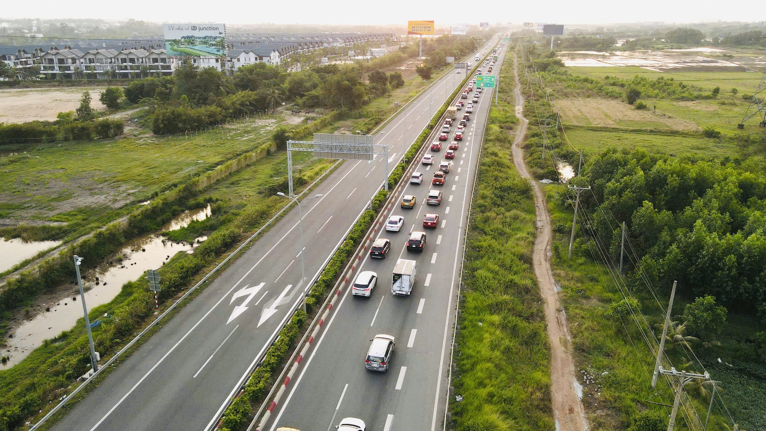 Đ&oacute;ng một phần cao tốc TP HCM &ndash; Long Th&agrave;nh &ndash; Dầu Gi&acirc;y trong 30 ng&agrave;y- Ảnh 1.