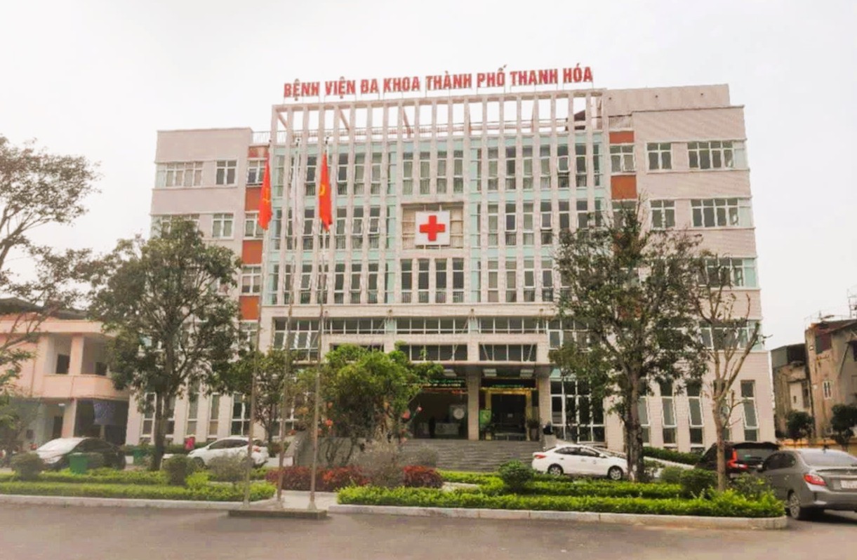 Bệnh viện lập khống 20 hồ sơ bệnh án bảo hiểm- Ảnh 2.
