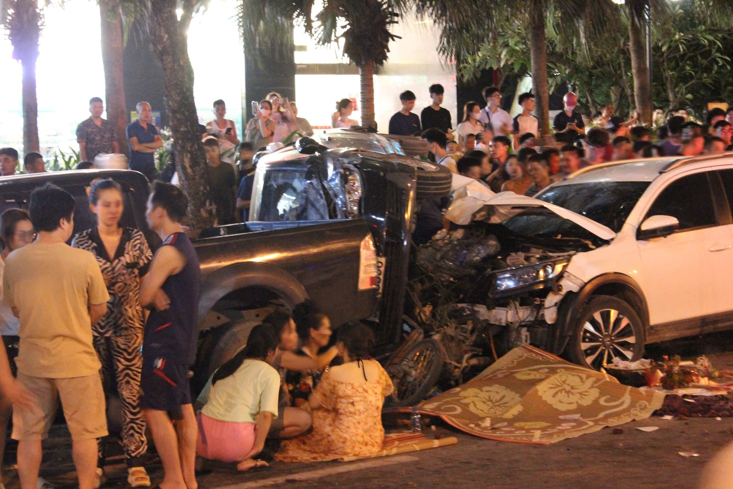 Vụ ô tô tông hàng loạt phương tiện, nhiều người thương vong: Tài xế khai gì về nguyên nhân?- Ảnh 2.