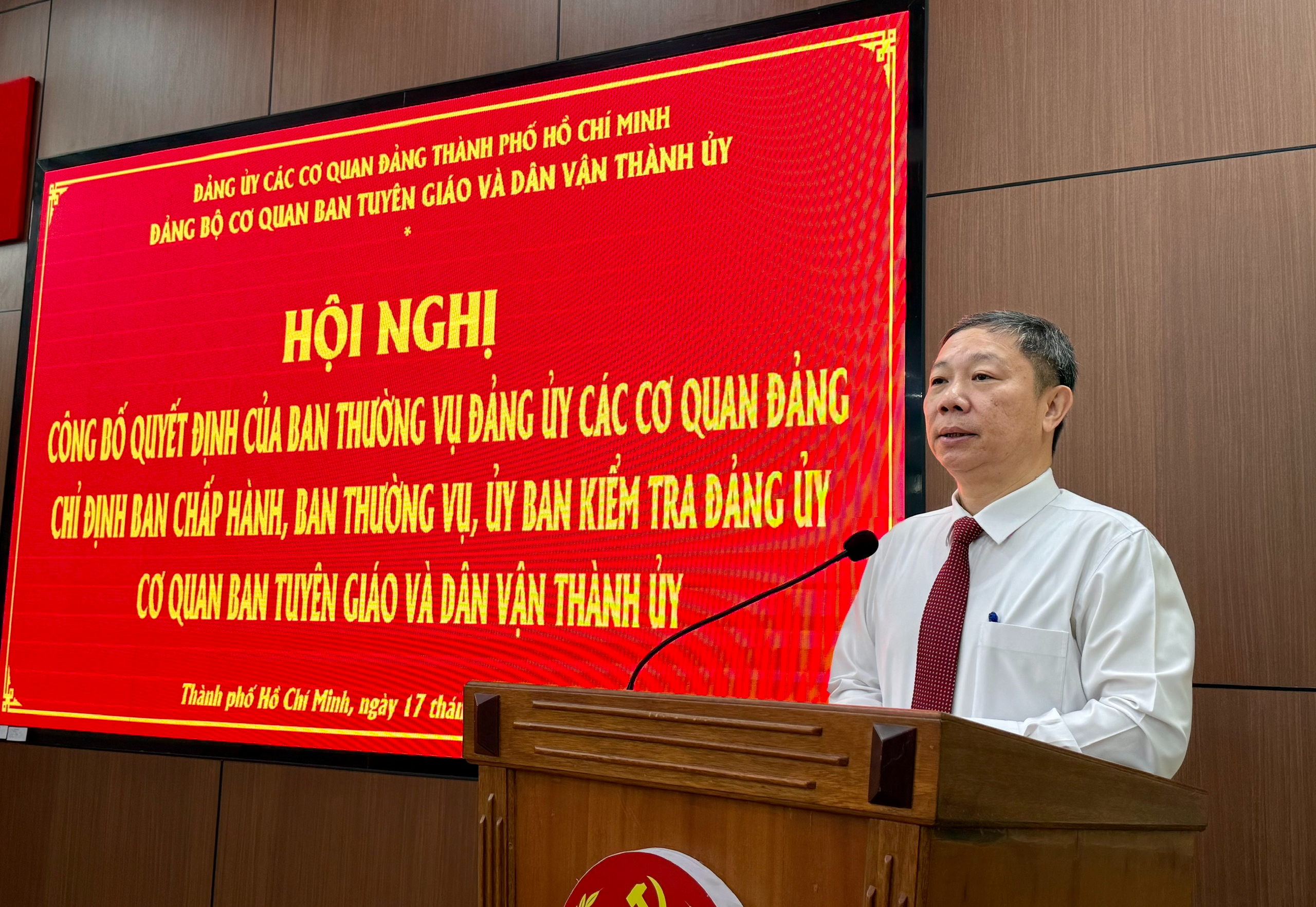 Ban Tuy&ecirc;n gi&aacute;o v&agrave; D&acirc;n vận Th&agrave;nh ủy TP HCM c&oacute; t&acirc;n Trưởng Ban - Ảnh 1.