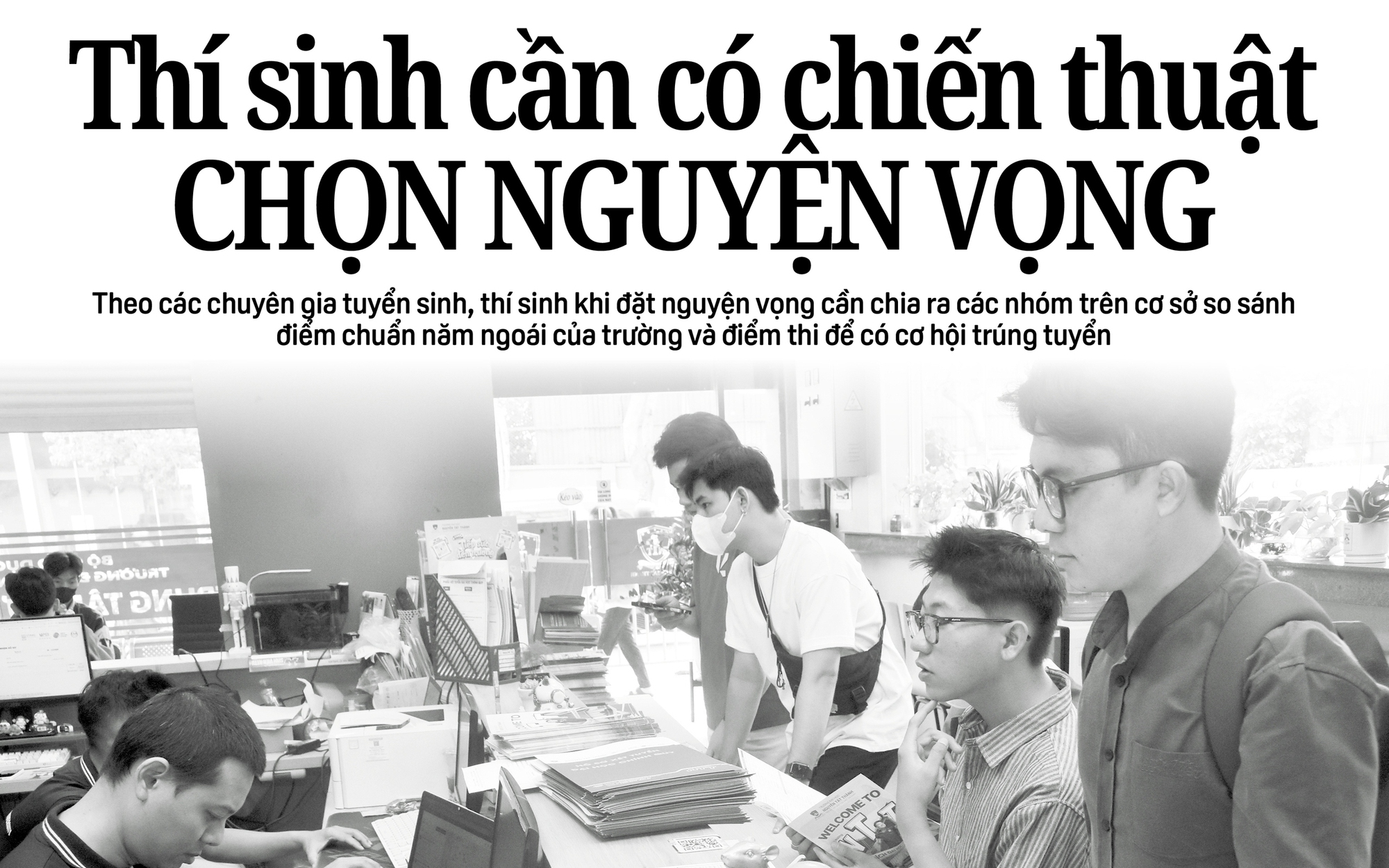 Báo in ngày 18-7: Hài hòa lợi ích khi cấm xe máy chạy xăng