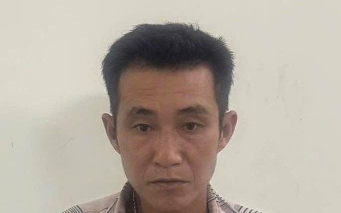 Dụ thiếu nữ 15 tuổi về nhà ngủ qua đêm rồi xâm hại