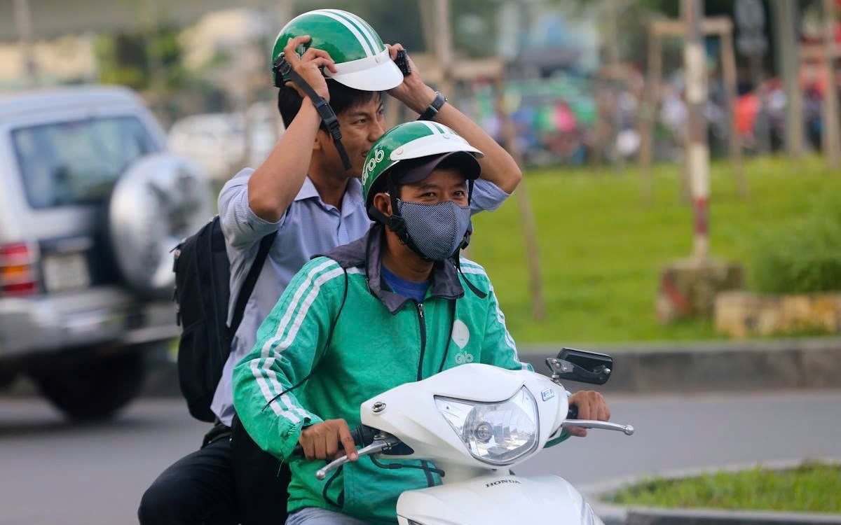 T&agrave;i xế c&ocirc;ng nghệ lo kh&oacute; chuyển đổi xe m&aacute;y xăng sang xe điện - Ảnh 2.
