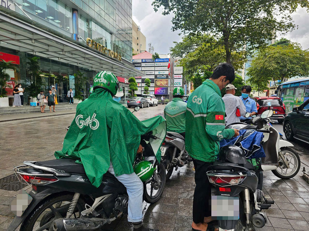 Nhức nhối nạn "bom h&agrave;ng"- Ảnh 3.