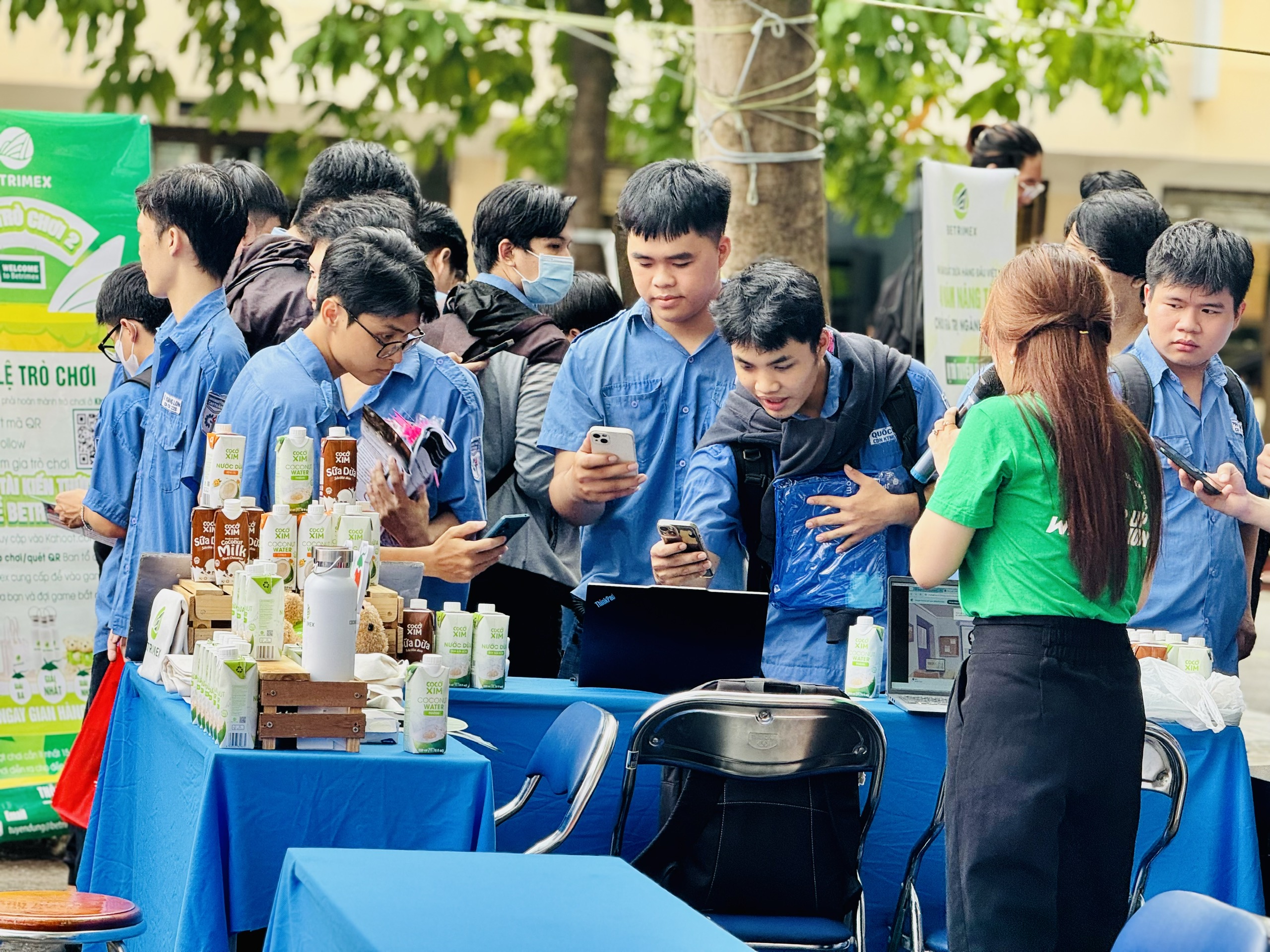 Doanh nghiệp “trải thảm đỏ” săn lao động kỹ thuật - Ảnh 4.