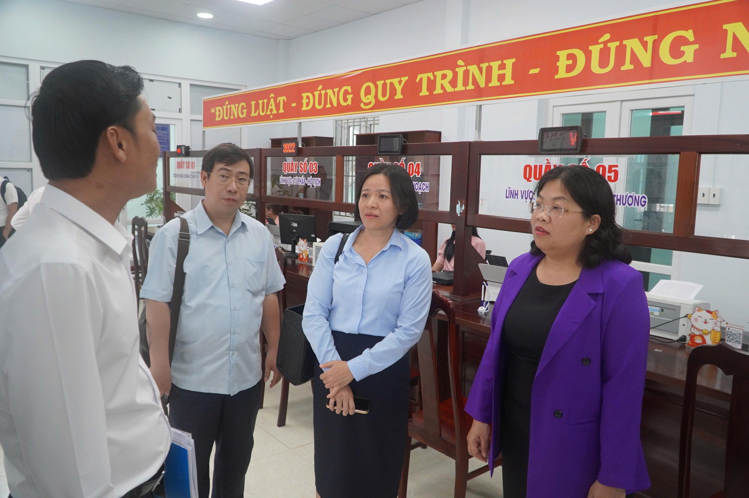 Nhiều Đo&agrave;n c&ocirc;ng t&aacute;c HĐND TP HCM l&agrave;m việc tại c&aacute;c x&atilde;, phường thuộc tỉnh B&agrave; Rịa - Vũng T&agrave;u cũ- Ảnh 4.