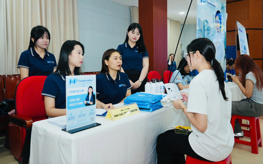 Phát triển thị trường lao động linh hoạt