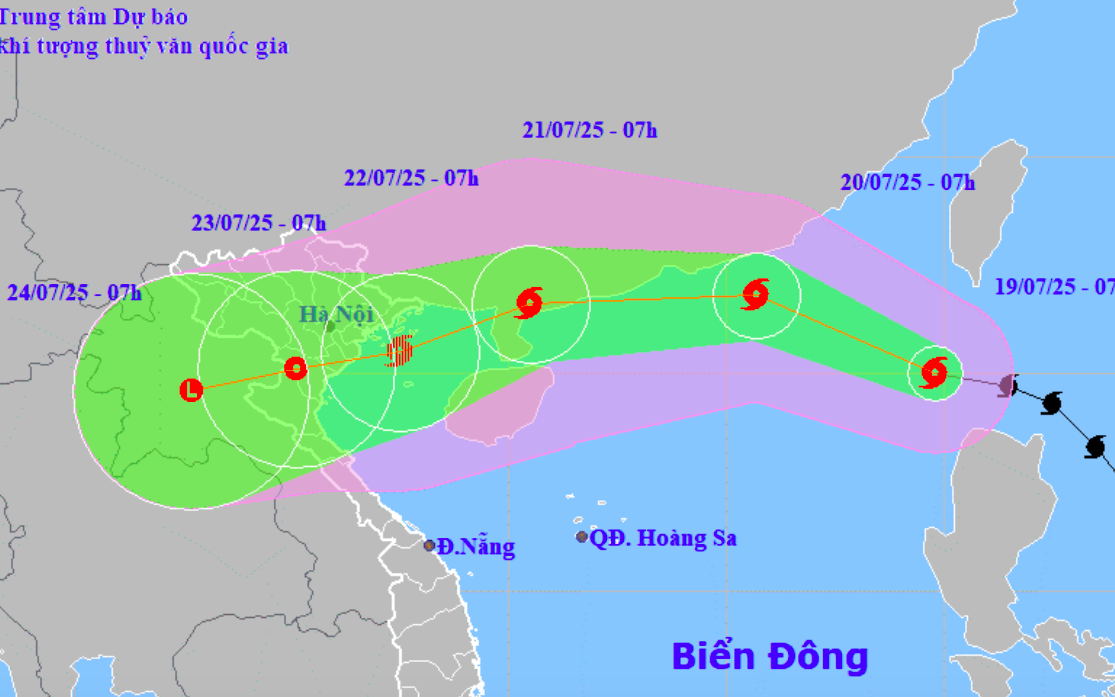 Wipha giật cấp 12 vào Biển Đông trở thành cơn bão số 3