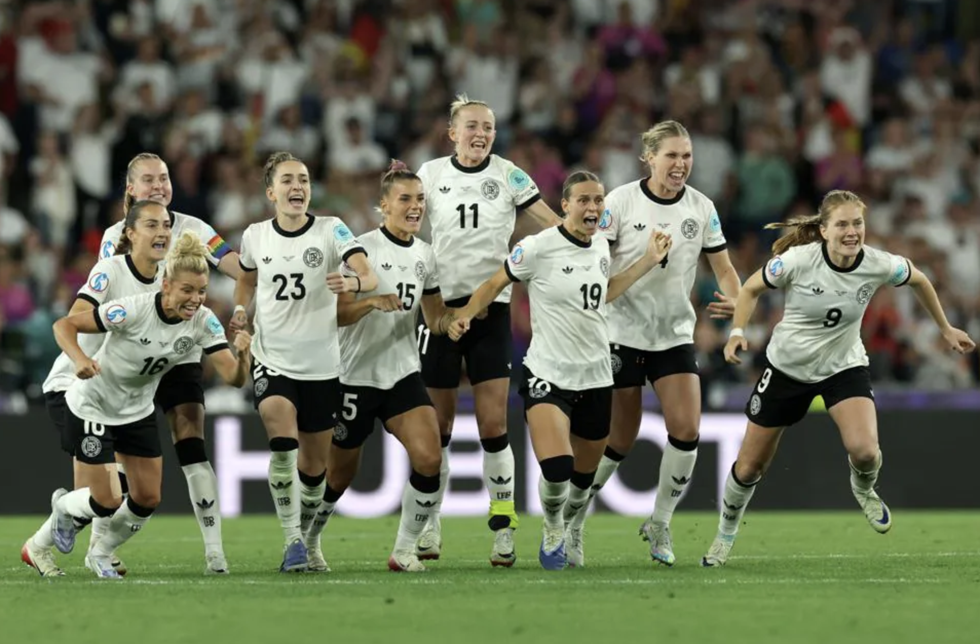 Euro 2025: 10 tuyển thủ Đức ngược dòng nghẹt thở, hạ Pháp vào bán kết- Ảnh 9.