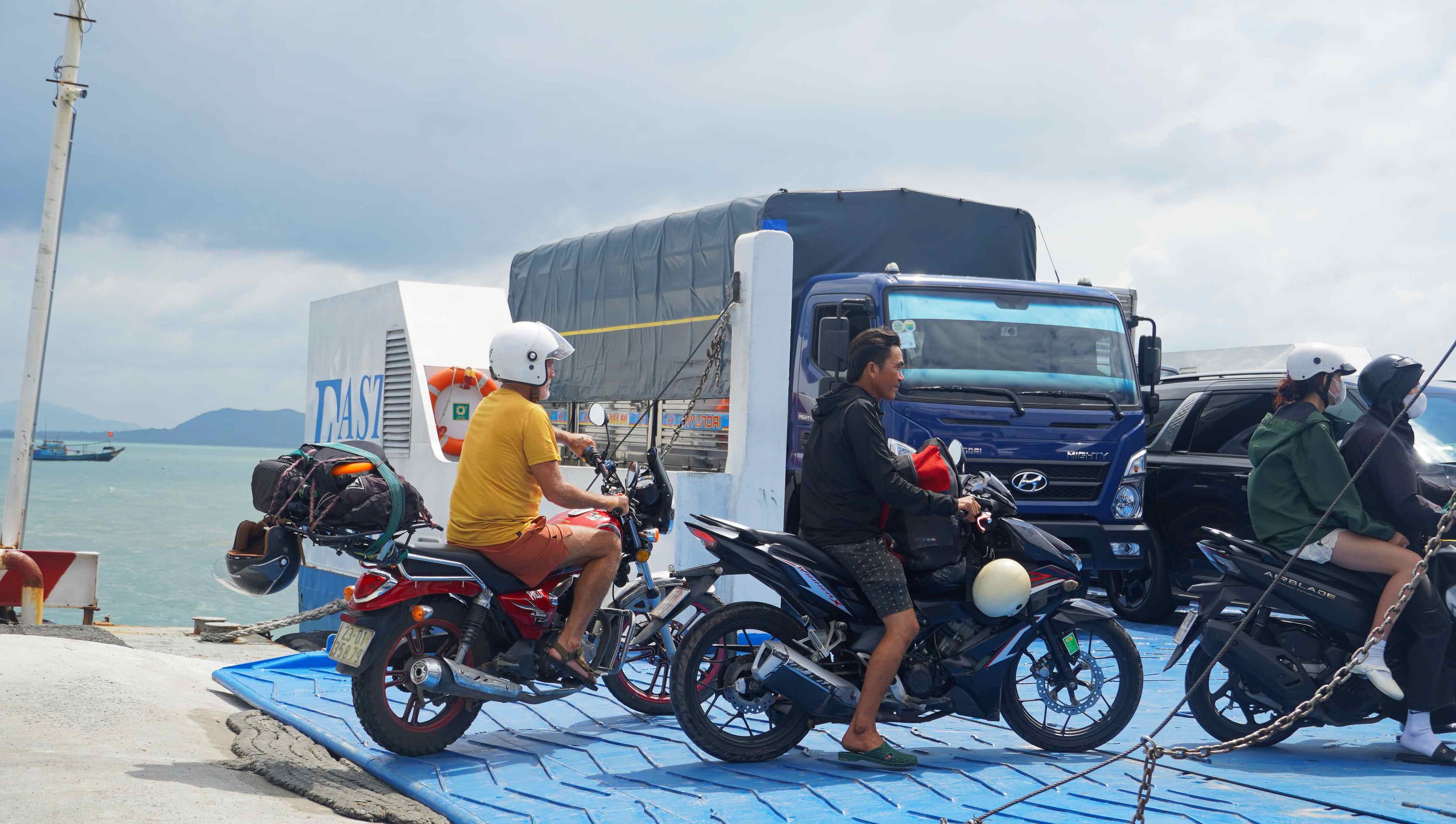 T&agrave;u ph&agrave; TP HCM - Vũng T&agrave;u tăng c&ocirc;ng suất phục vụ kh&aacute;ch do &ugrave;n tắc đường bộ - Ảnh 3.