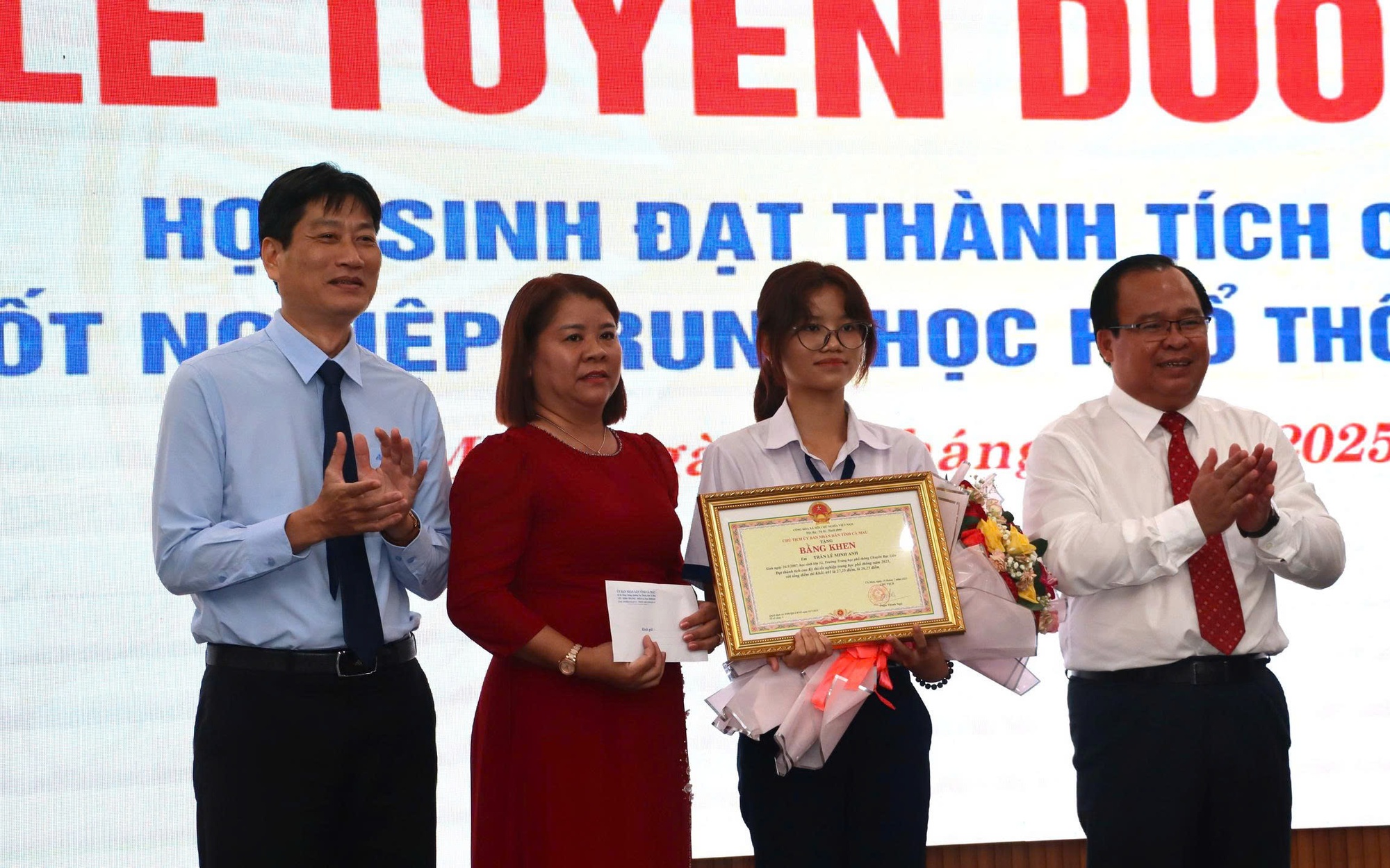 Cà Mau tuyên dương học sinh đạt thành tích cao kỳ thi tốt nghiệp THPT