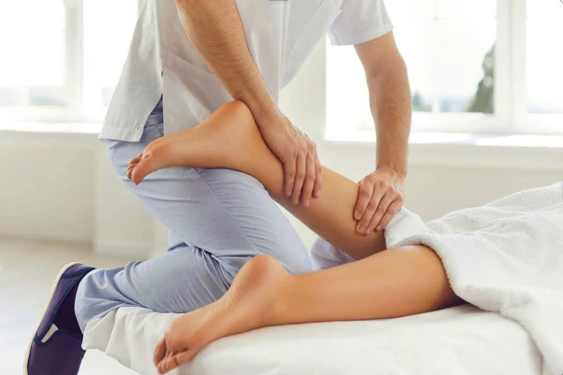 Giải cơ sai c&aacute;ch khiến đau cơ k&eacute;o d&agrave;i? - Ảnh 1.