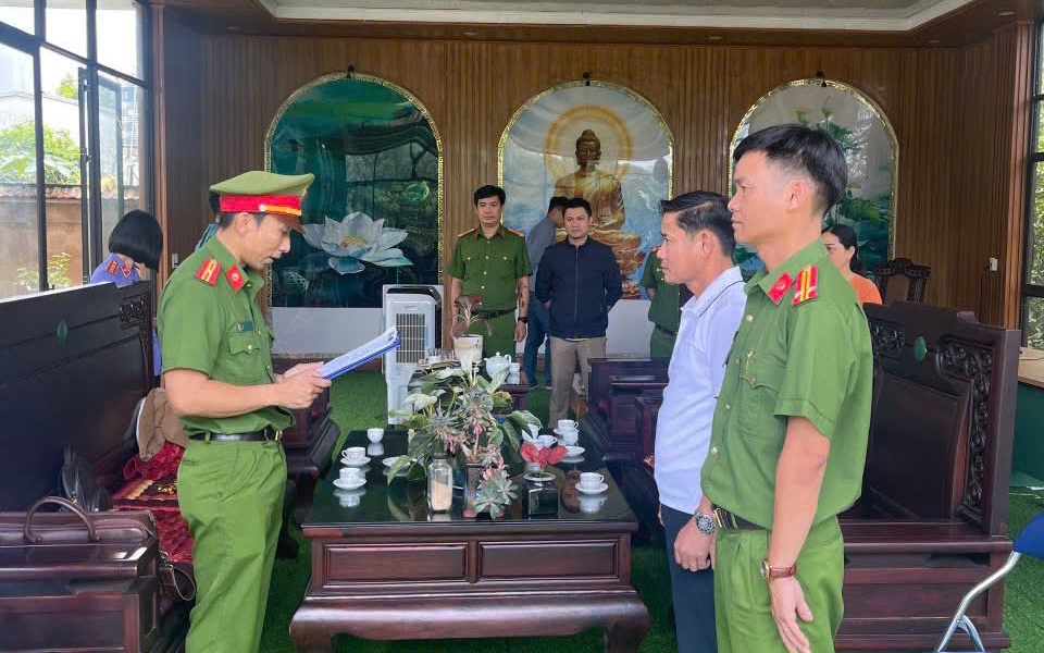 Bắt tạm giam ông Lê Anh Tuấn