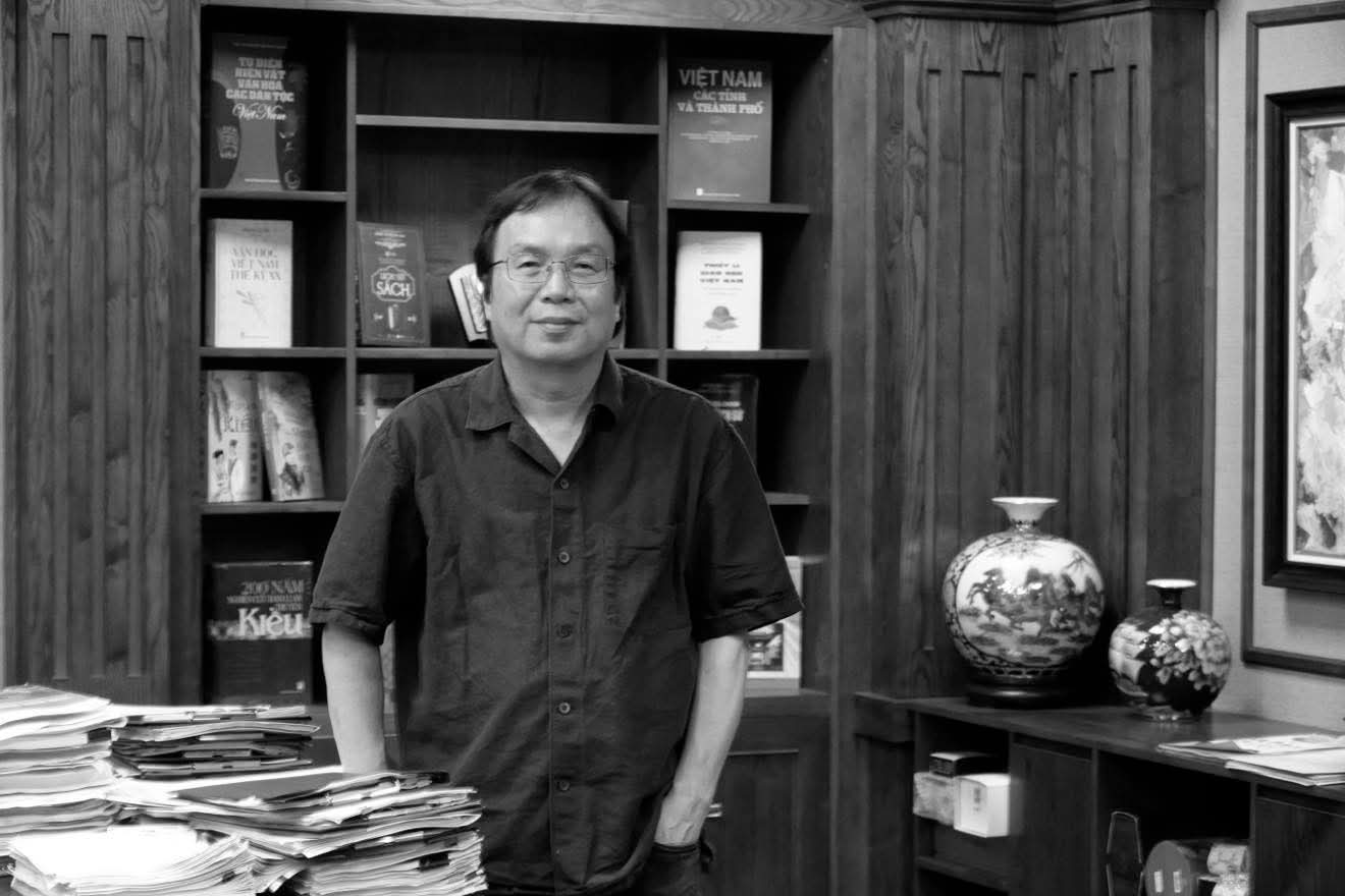 Nhà thơ Nguyễn Tiến Thanh: Thơ không cần cứu ai, nhưng cứu người viết - Ảnh 3.