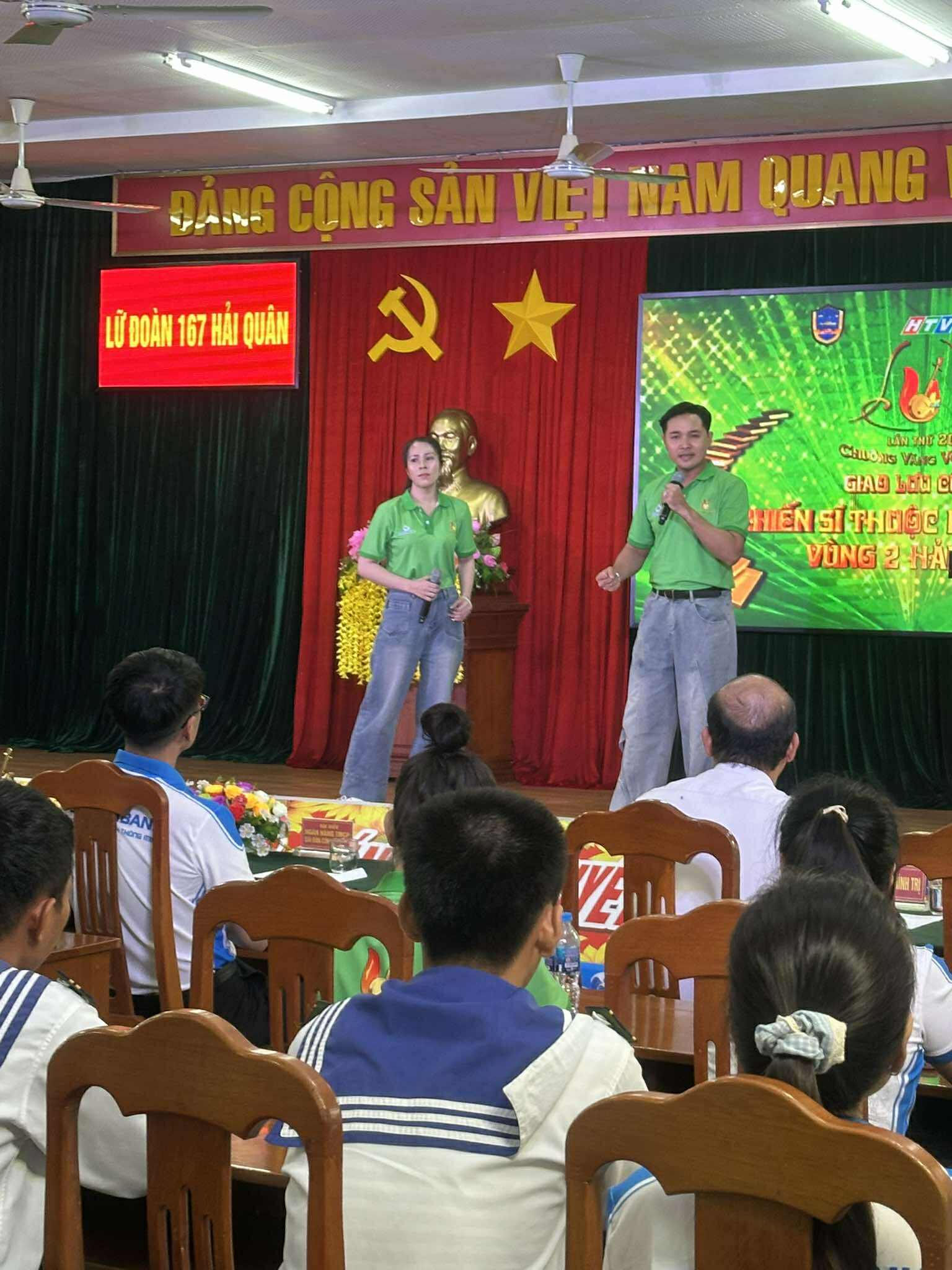 "Chu&ocirc;ng v&agrave;ng vọng cổ" lần thứ 20 giao lưu với chiến sĩ hải qu&acirc;n Lữ đo&agrave;n 167 - Ảnh 5.