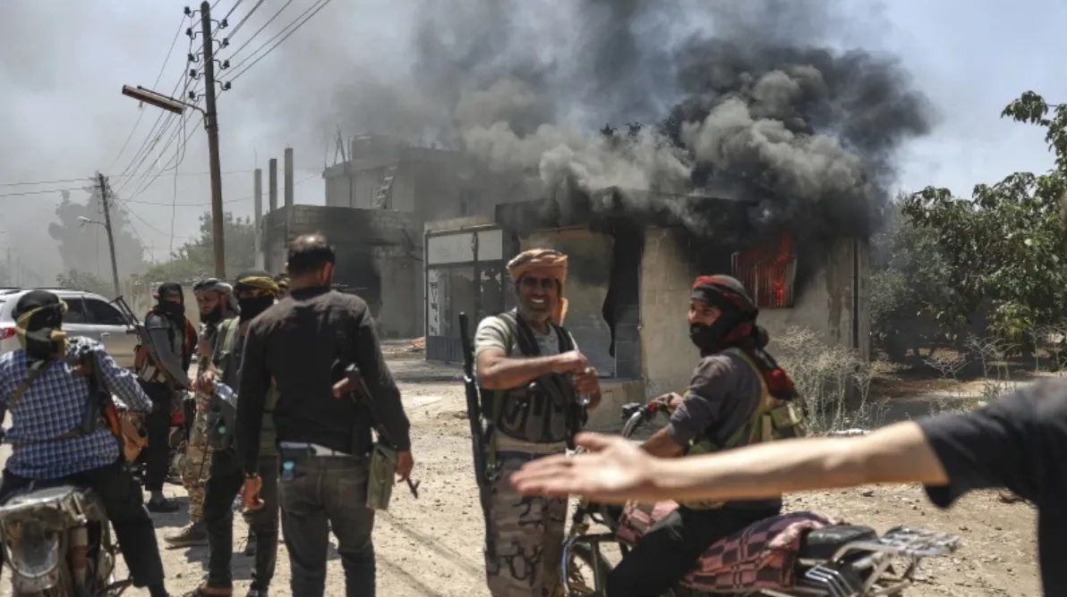 Giao tranh ở Syria t&aacute;i diễn bất chấp lệnh ngừng bắn - Ảnh 1.