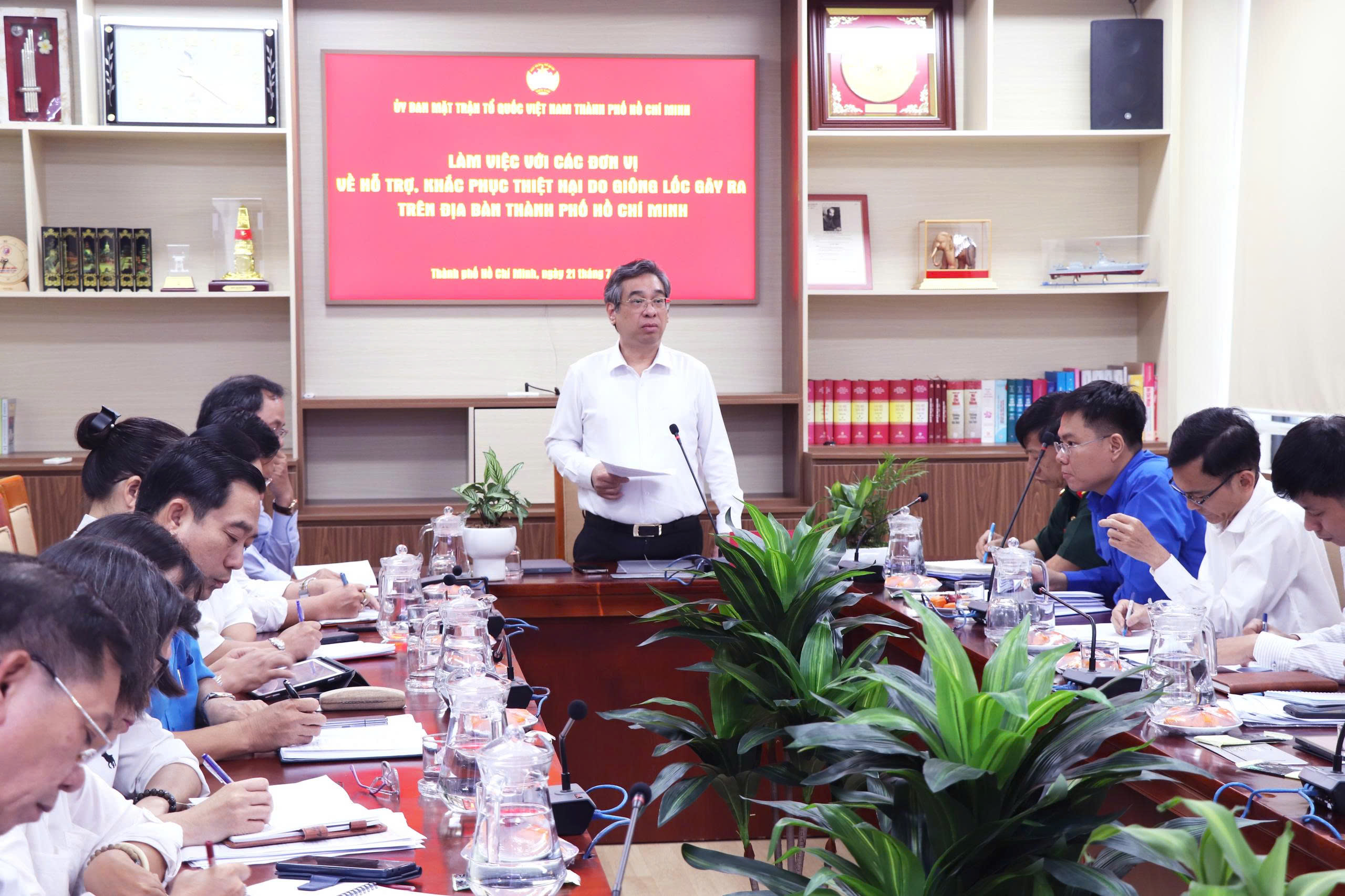 TP HCM triển khai tất cả c&aacute;c phương &aacute;n để ứng ph&oacute; nhanh nhất khi c&oacute; sự cố xảy ra - Ảnh 1.