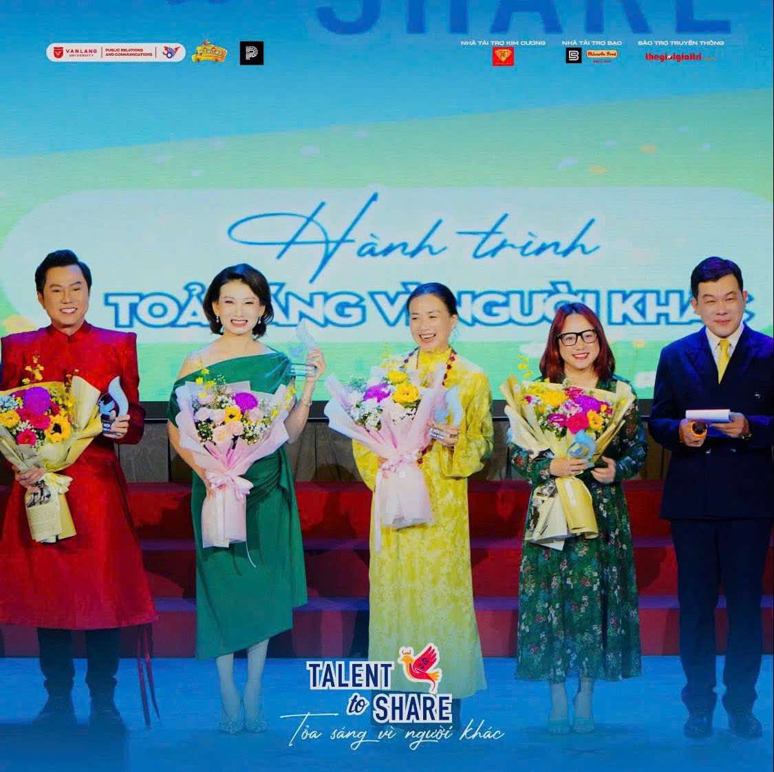 V&otilde; Đăng Khoa đoạt giải Qu&aacute;n Qu&acirc;n "Talent To Share &ndash; Tỏa s&aacute;ng v&igrave; người kh&aacute;c 2025" - Ảnh 2.