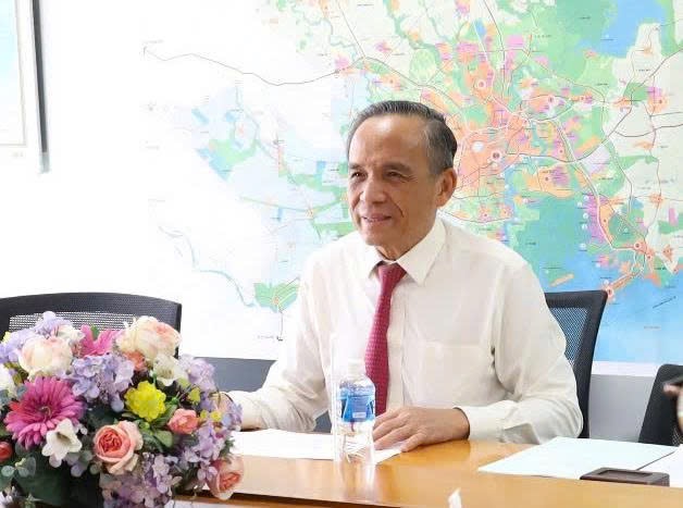 &Ocirc;ng L&ecirc; Ho&agrave;ng Ch&acirc;u: B&aacute;o Người Lao Động l&agrave; bạn đồng h&agrave;nh của doanh nghiệp bất động sản- Ảnh 1.