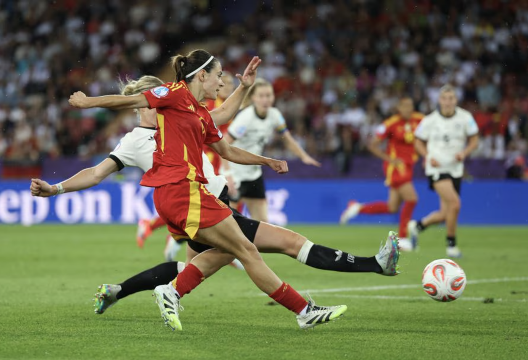 EURO 2025: T&acirc;y Ban Nha hạ Đức ở hiệp phụ, lần đầu v&agrave;o chung kết - Ảnh 3.