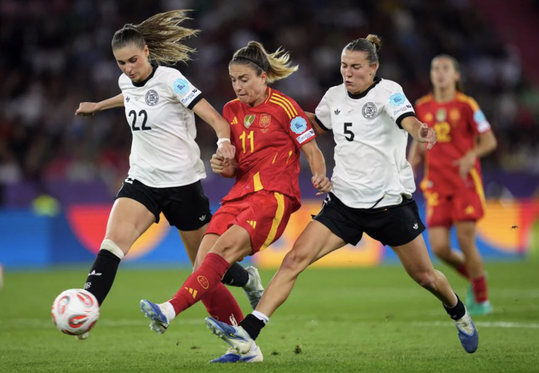 EURO 2025: T&acirc;y Ban Nha hạ Đức ở hiệp phụ, lần đầu v&agrave;o chung kết - Ảnh 2.