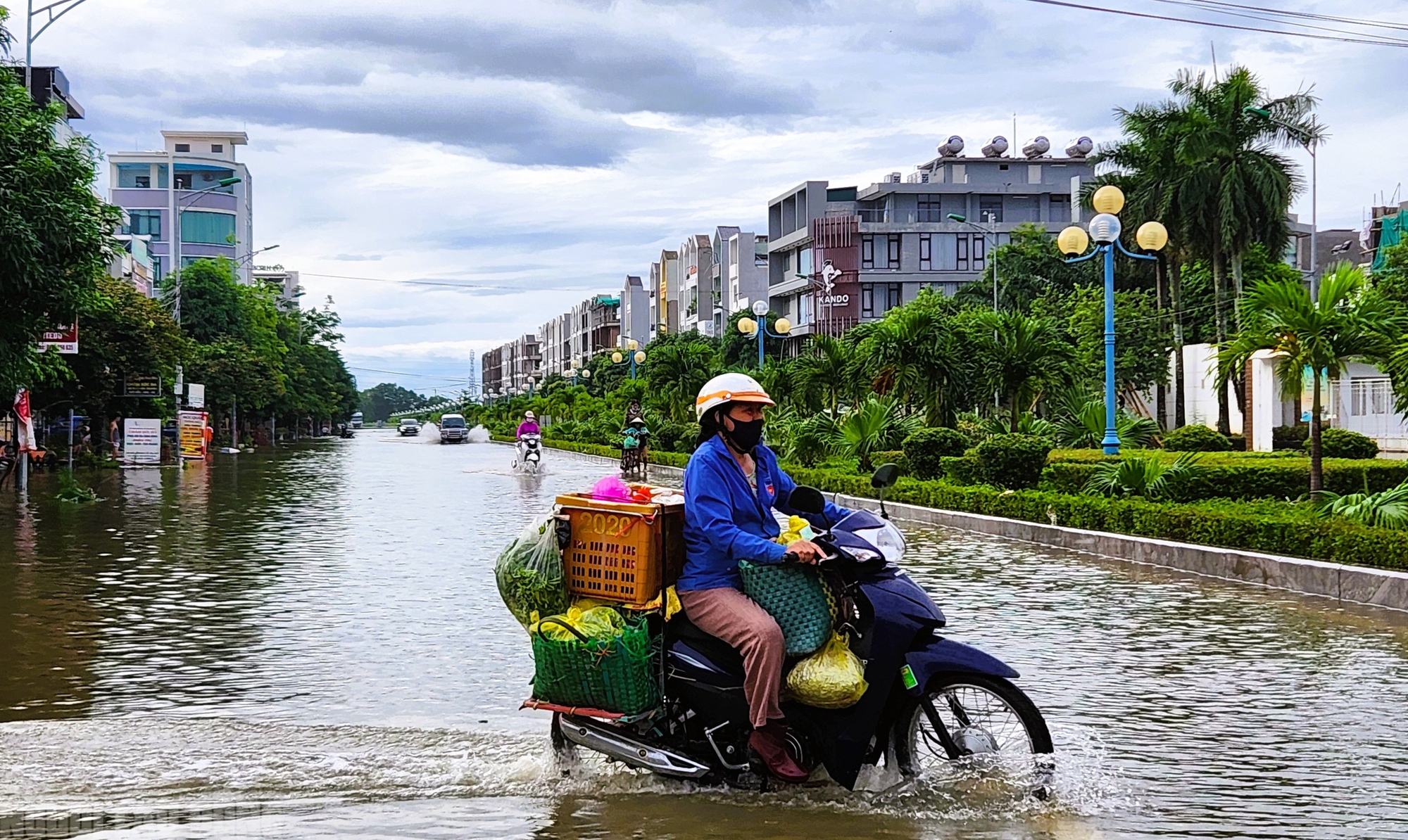 B&atilde;o số 3 Wipha đ&atilde; tan, khu d&acirc;n cư "VIP" ở Thanh H&oacute;a đường vẫn th&agrave;nh s&ocirc;ng - Ảnh 6.