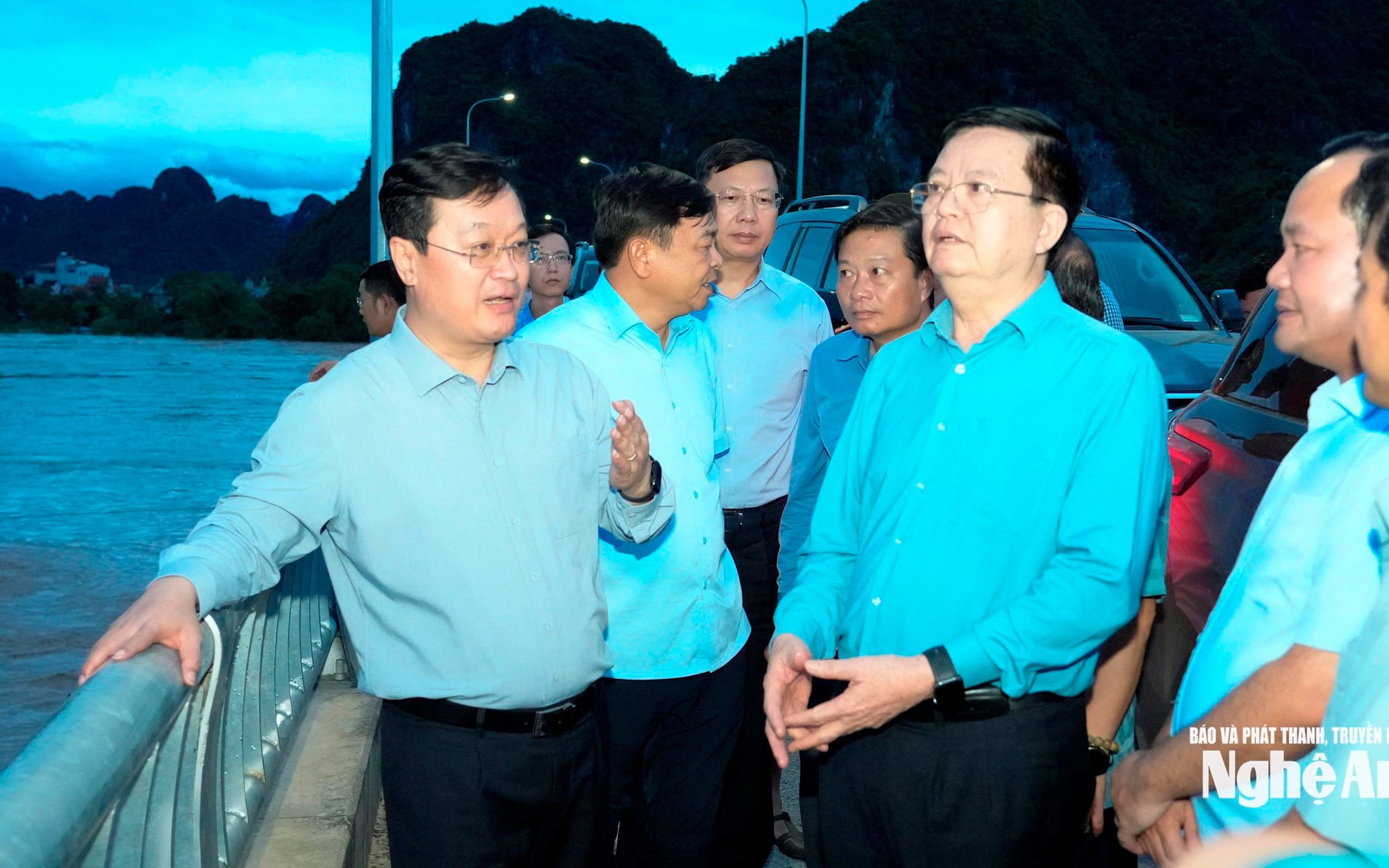 Phó Thủ tướng kiểm tra, chỉ đạo công tác ứng phó, khắc phục lũ lụt tại Nghệ An