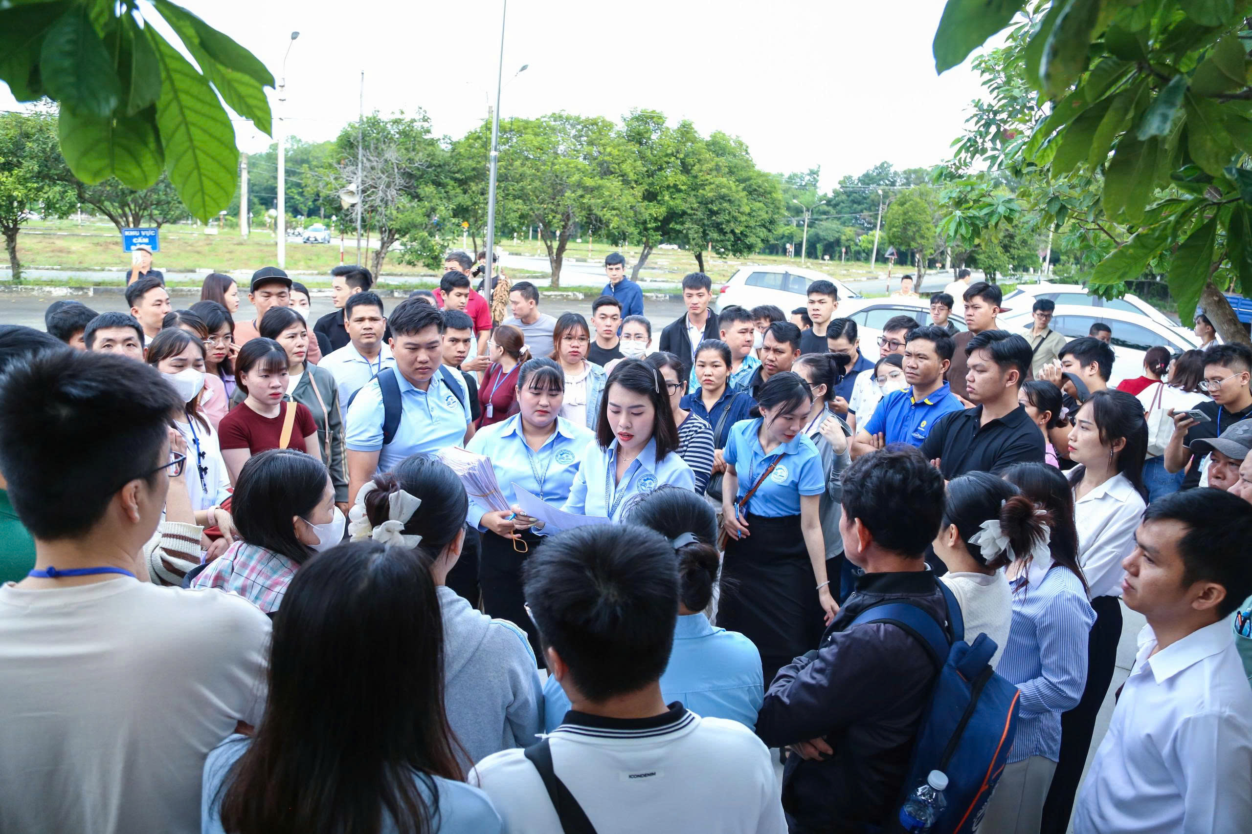 Hình ảnh xuyên đêm hỗ trợ học viên tập luyện thi lái xe- Ảnh 7.