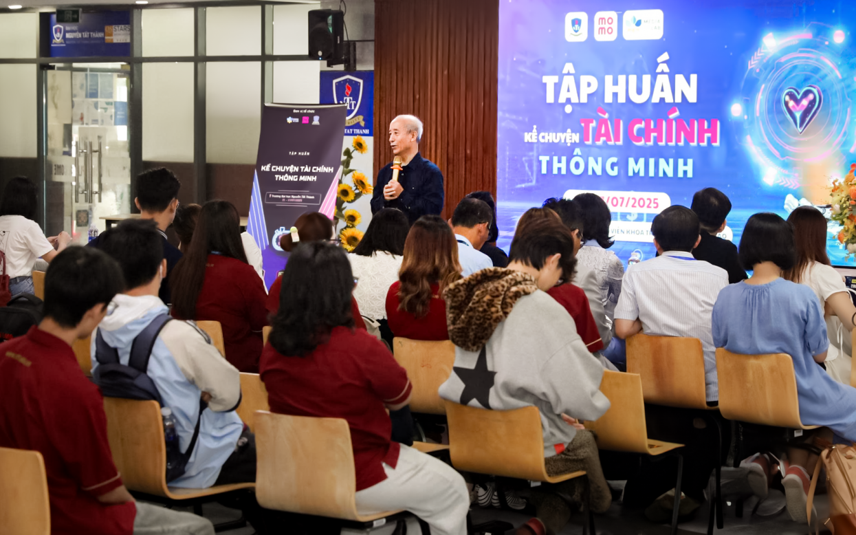 MoMo đồng hành cùng người trẻ xây dựng tư duy tài chính bằng chiến lược tiếp cận đa chiều, tích hợp 