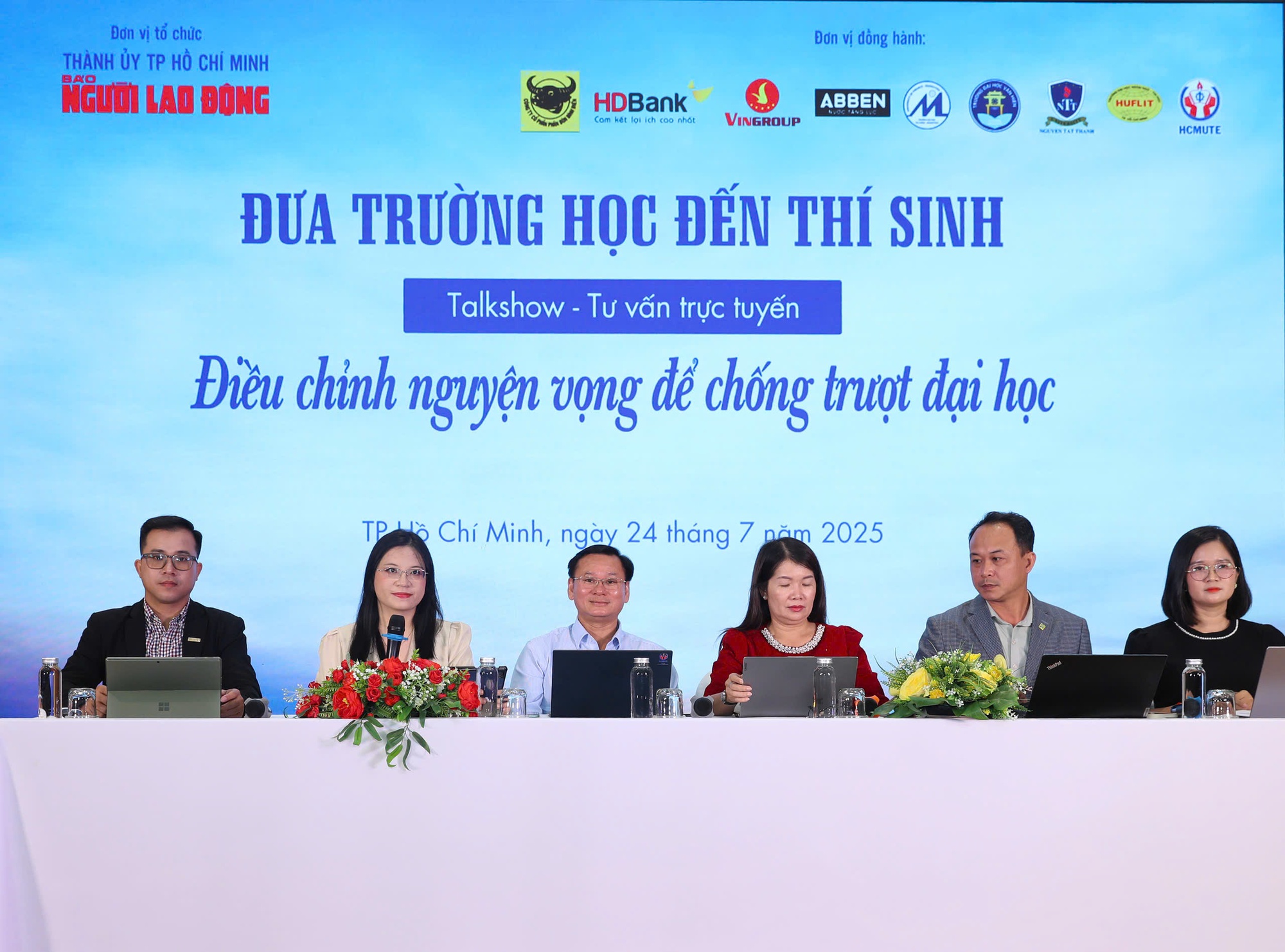 Tư vấn trực tuyến: Đừng chần chừ đăng k&yacute;, điều chỉnh nguyện vọng ĐH - Ảnh 1.