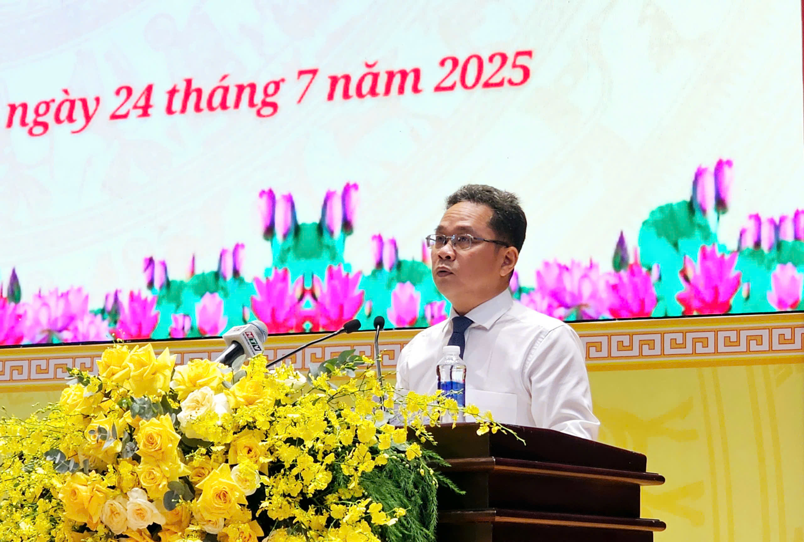 Kiến nghị mới để giải quyết t&igrave;nh trạng mua chung cư ở TP HCM l&acirc;u năm chưa c&oacute; sổ hồng- Ảnh 1.