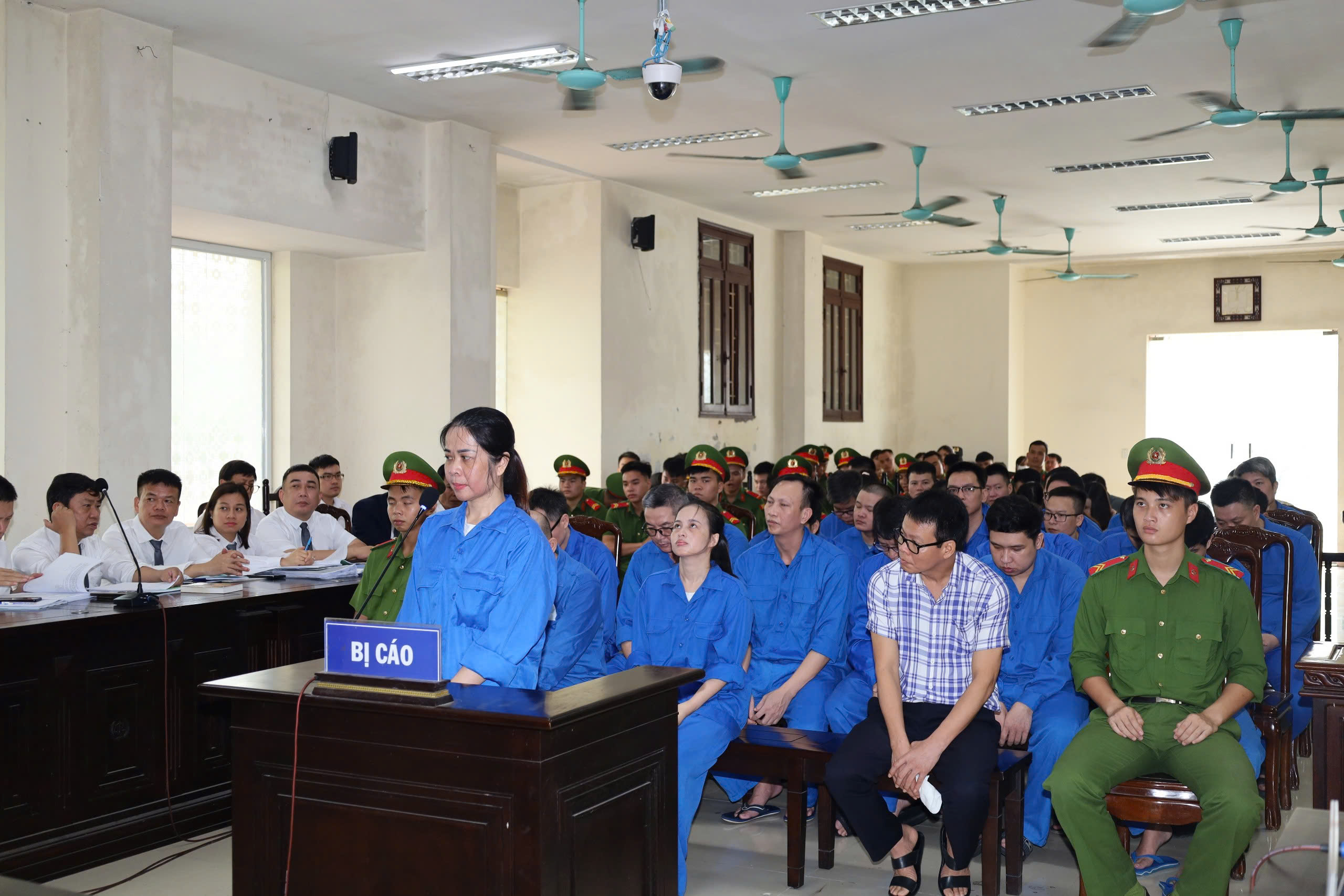 Cựu tổng bi&ecirc;n tập Tạp ch&iacute; M&ocirc;i trường v&agrave; Đ&ocirc; thị trực tiếp gỡ 26 b&agrave;i viết sau khi nhận tiền "t&agrave;i trợ"- Ảnh 2.
