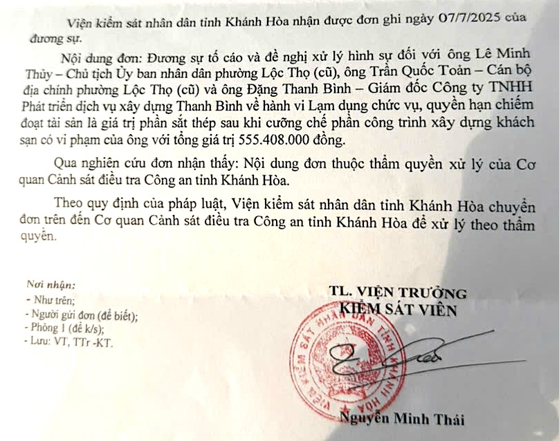 V&igrave; sao chưa xử l&yacute; t&agrave;i sản của d&acirc;n trong vụ cưỡng chế c&ocirc;ng tr&igrave;nh rồi đem sắt đi b&aacute;n?- Ảnh 4.